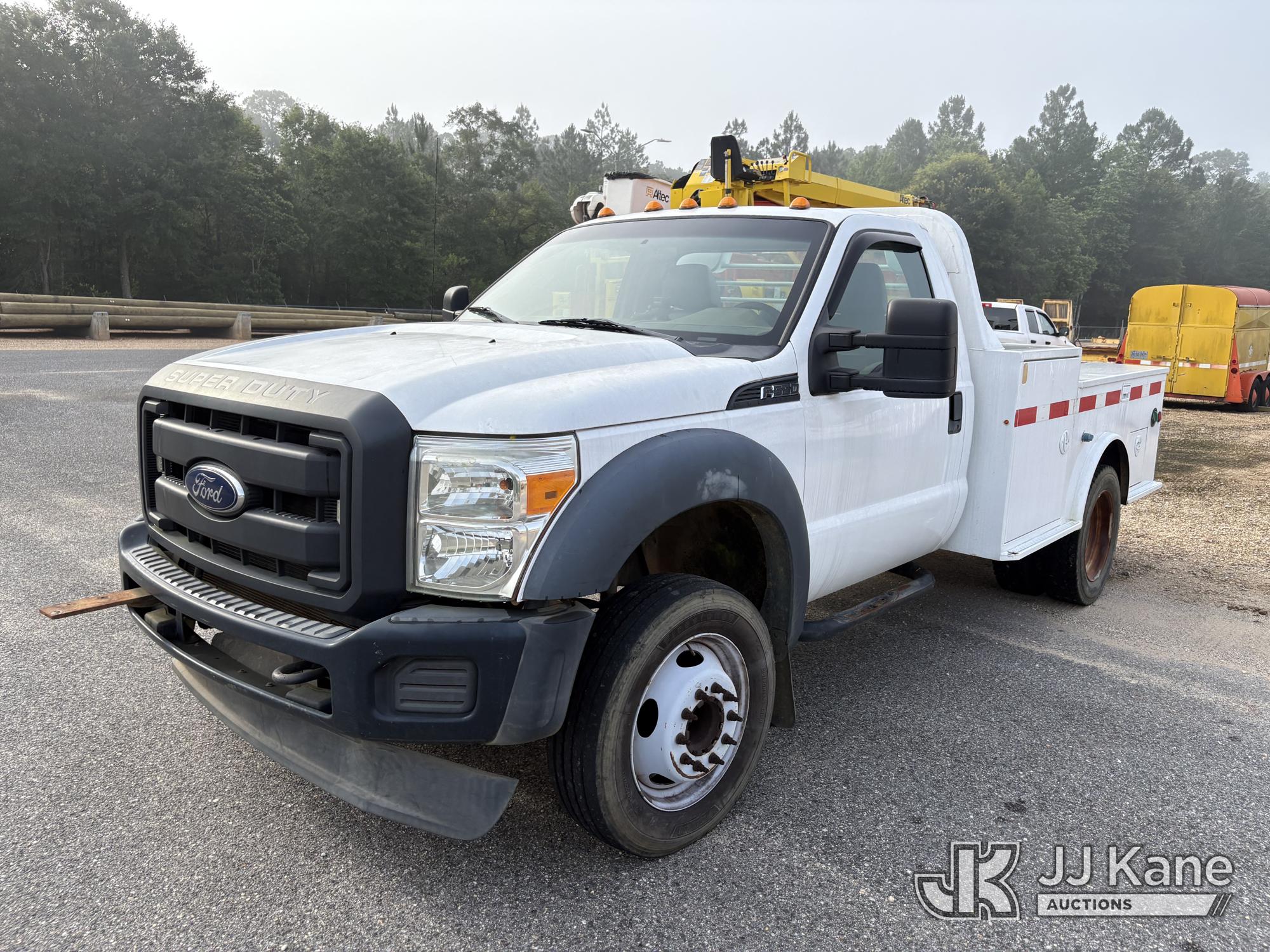 2015 Ford F550 Flatbed/Service Truck, (Municipality Owned)