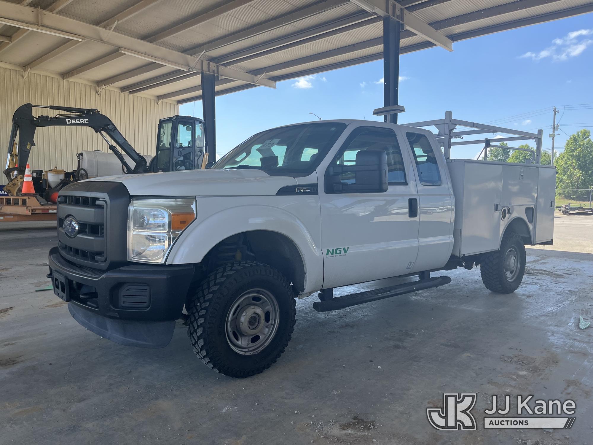 Photo of a 2015 Ford F-250 SD