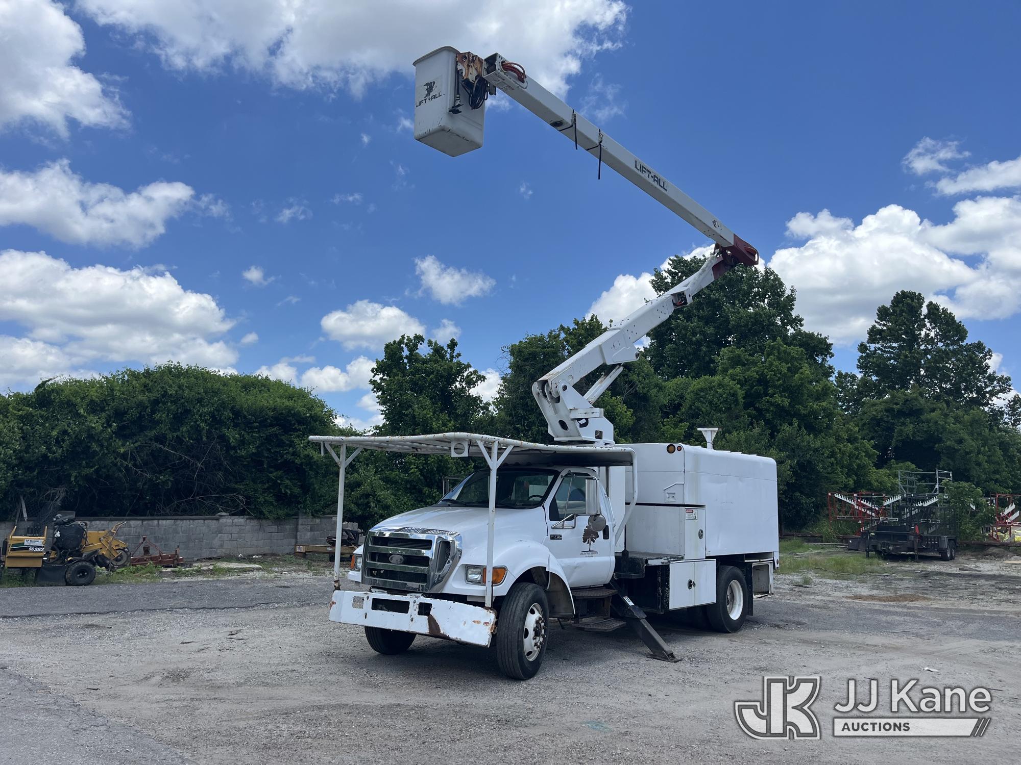 Photo of a 2006 Ford F-750