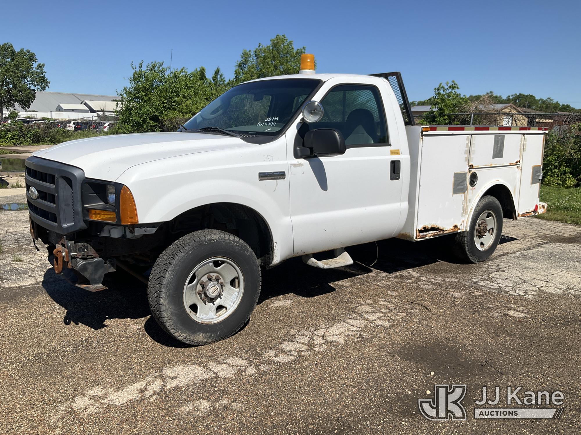 Photo of a 2006 Ford F250 4x4