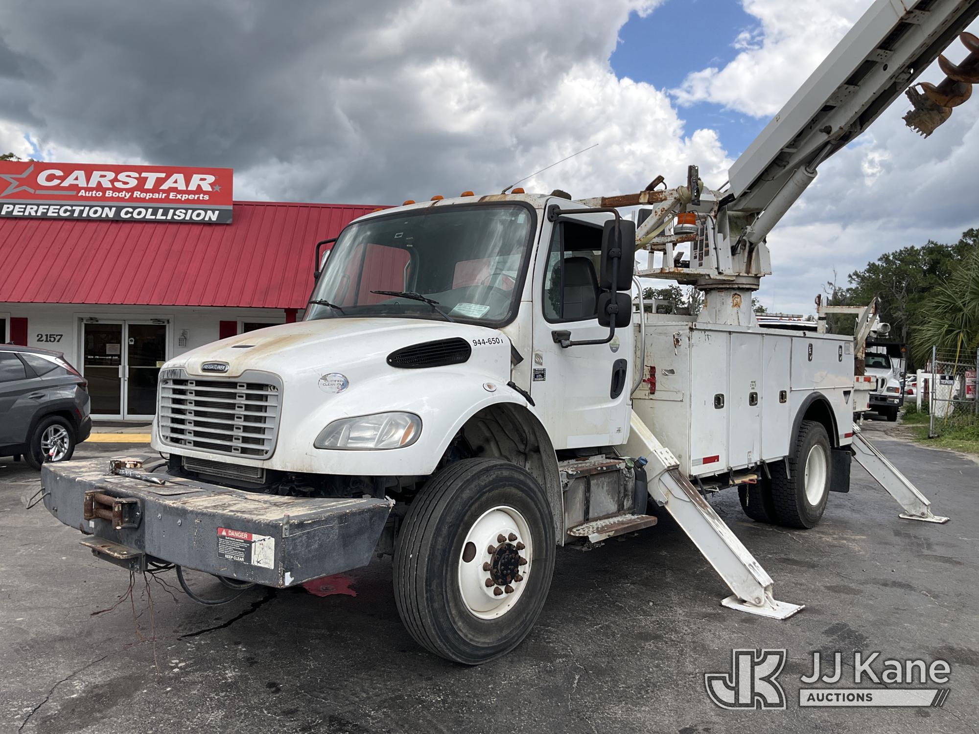 Photo of a 2016 Freightliner M2 106
