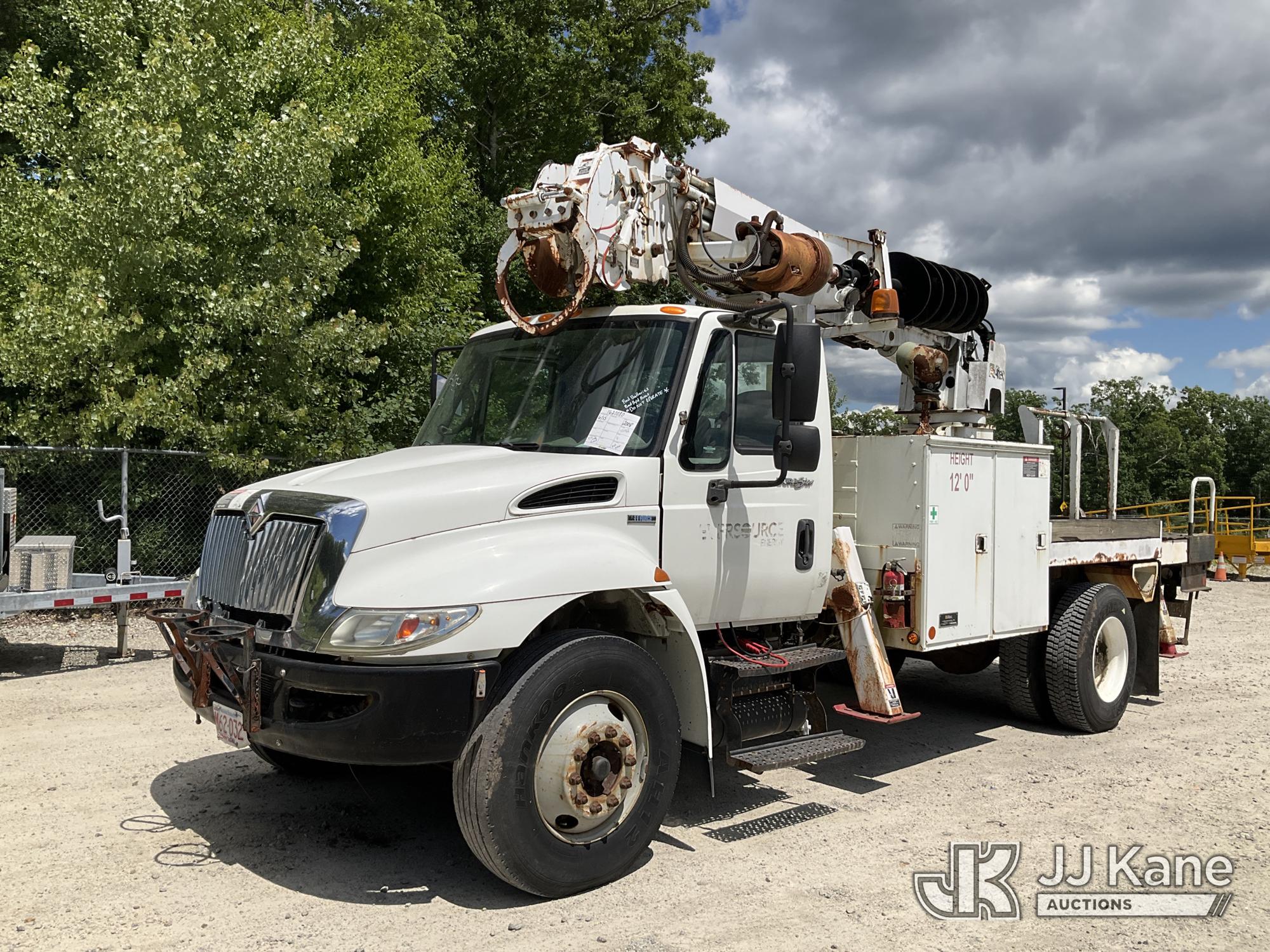 Photo of a 2008 International 4300