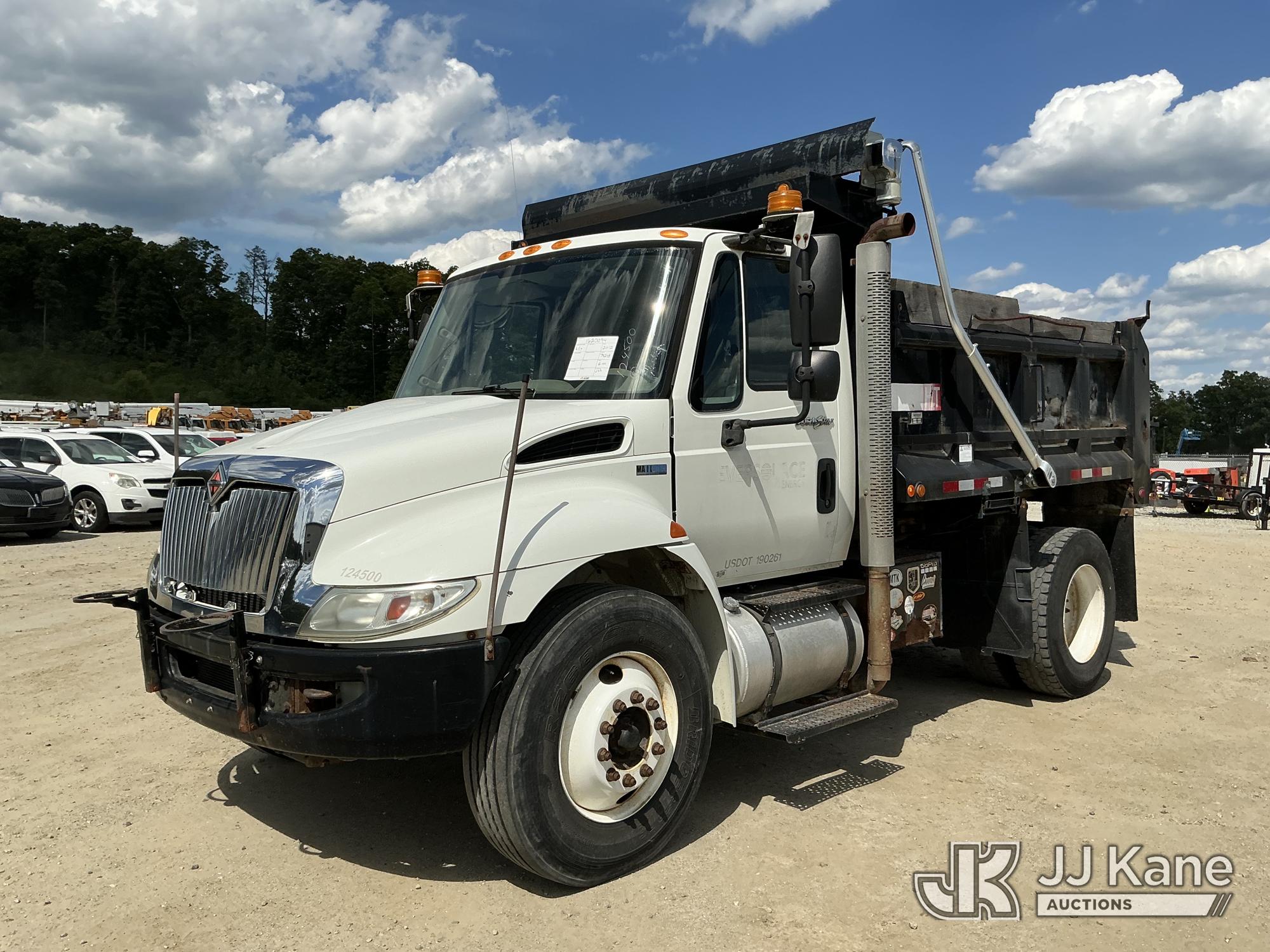Photo of a 2012 International 4300