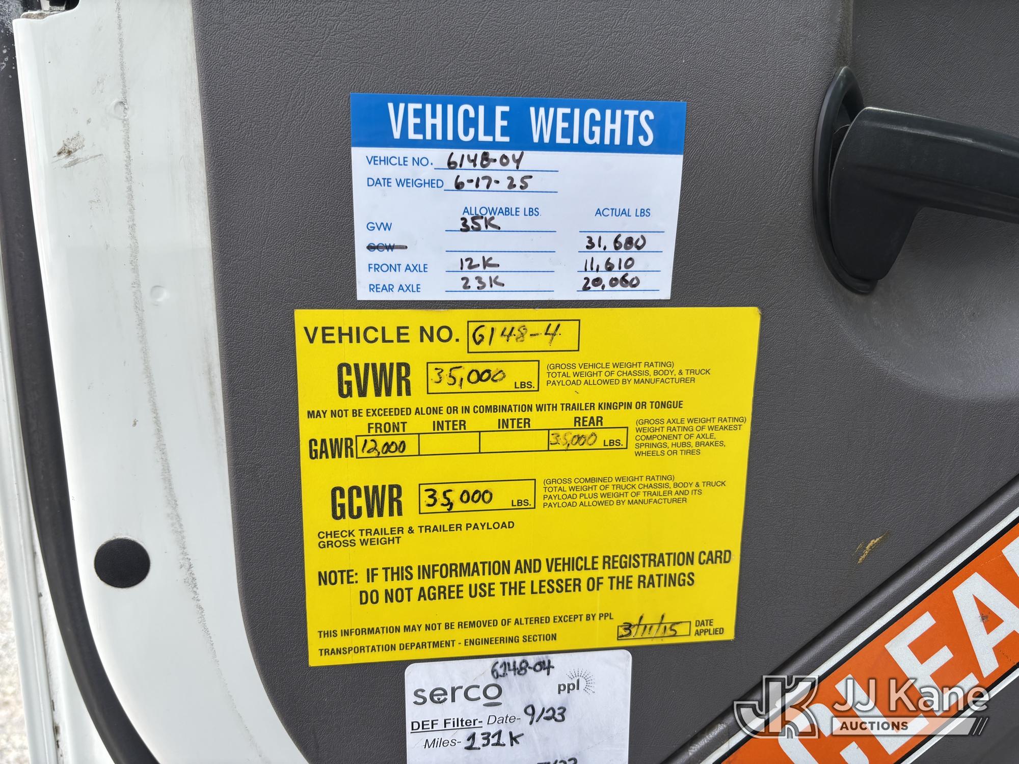 2015 Freightliner M2 106
