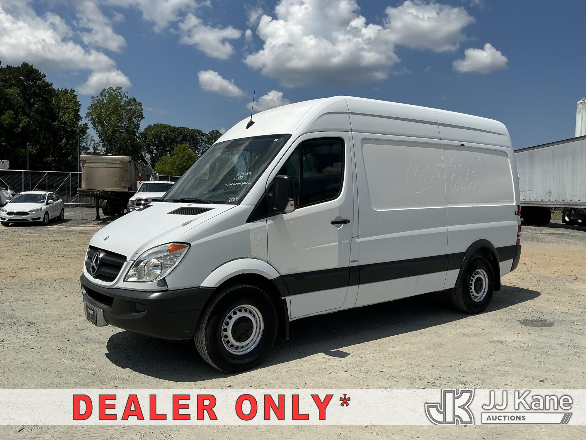 Photo of a 2013 Mercedes-Benz Sprinter