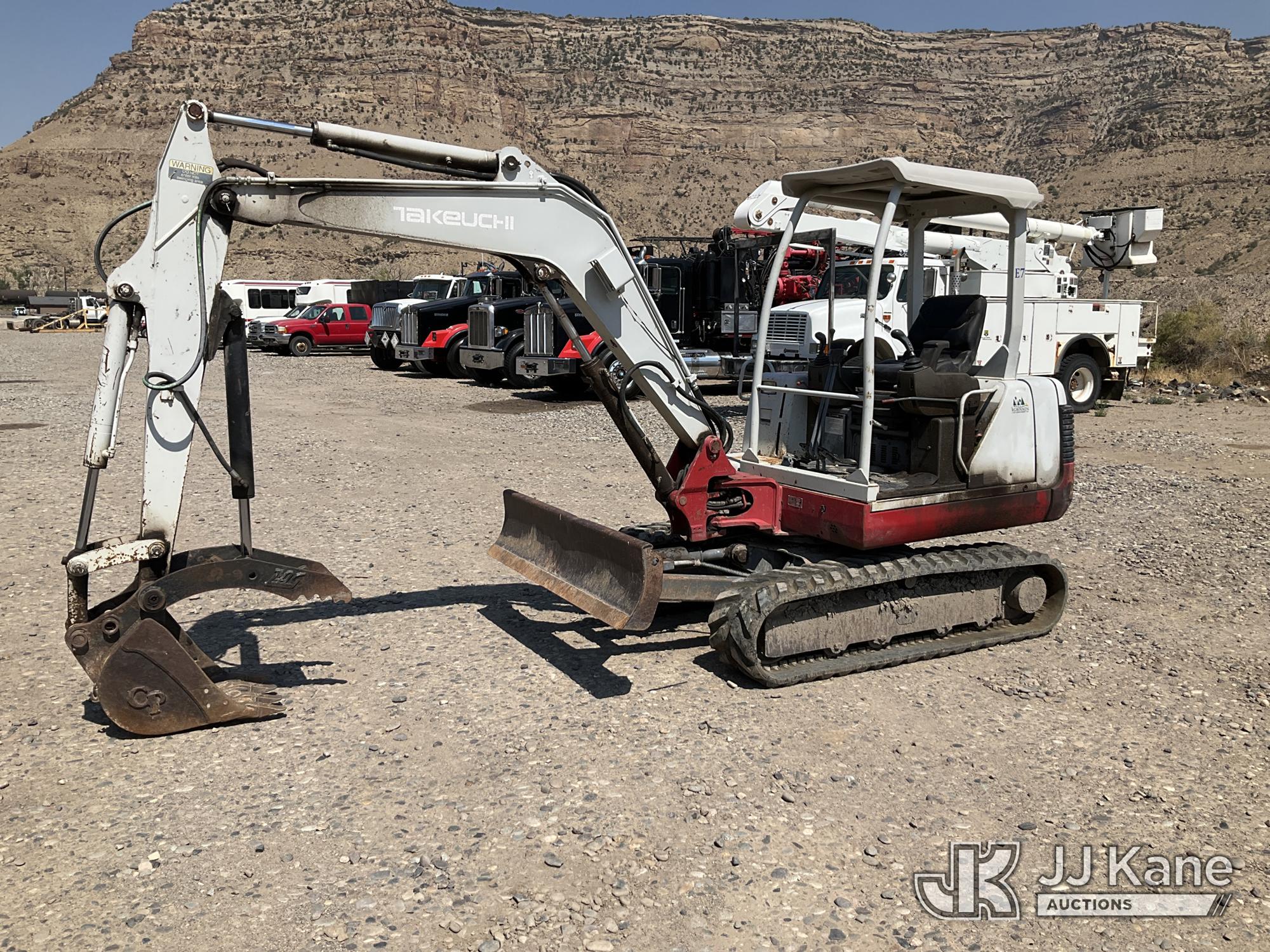 Photo of 2002 Takeuchi TB135