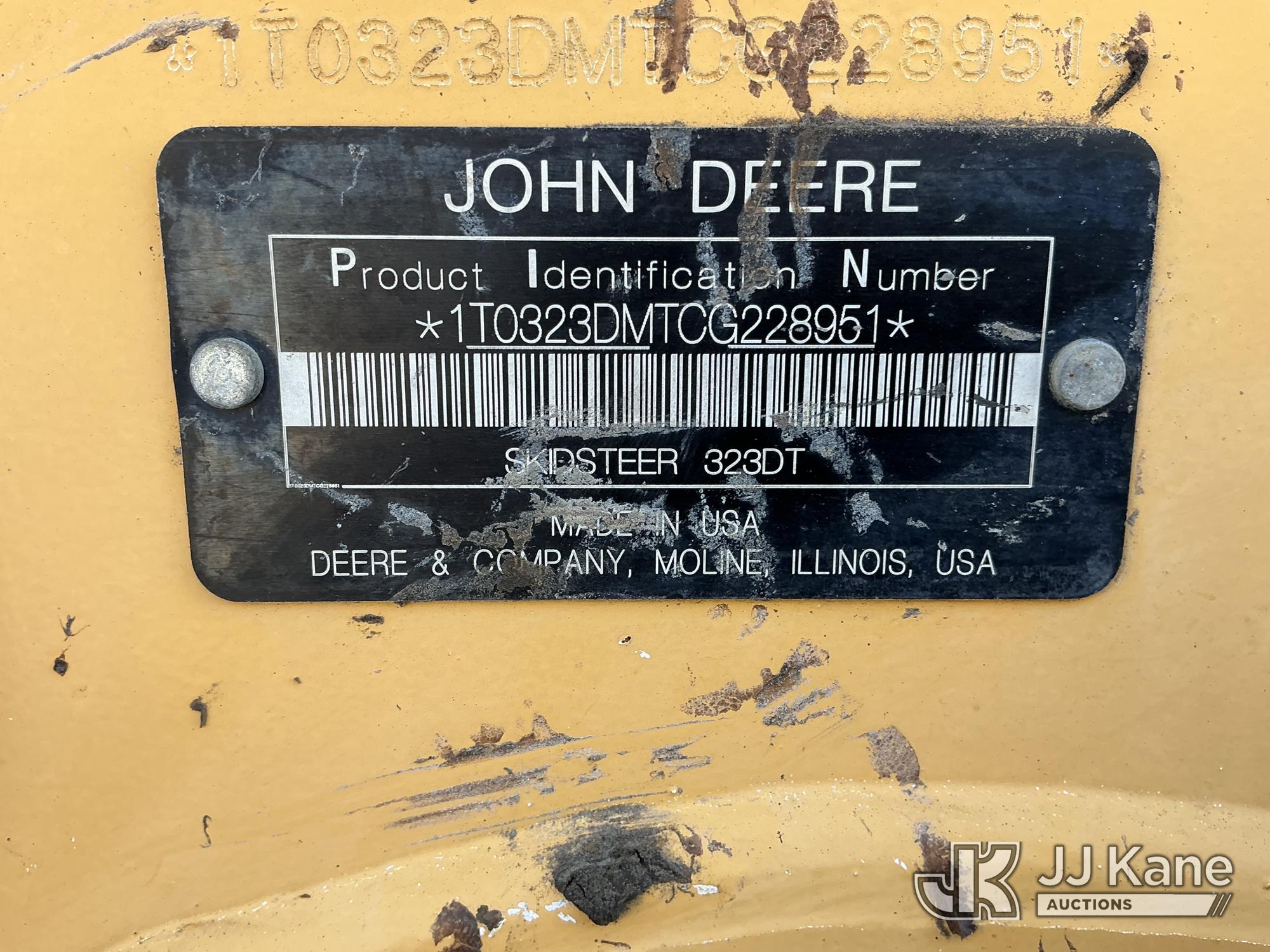 2011 John Deere 323D