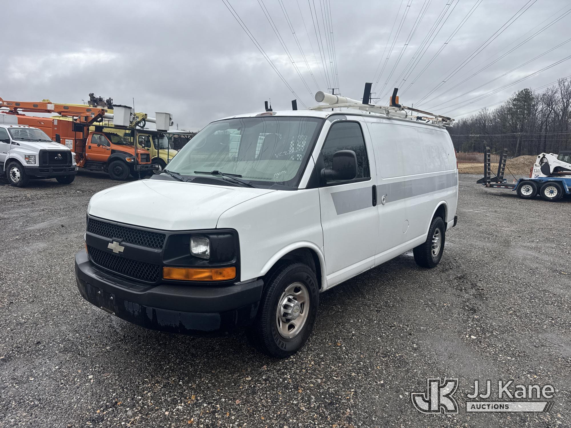Photo of a 2011 Chevrolet Express G2500