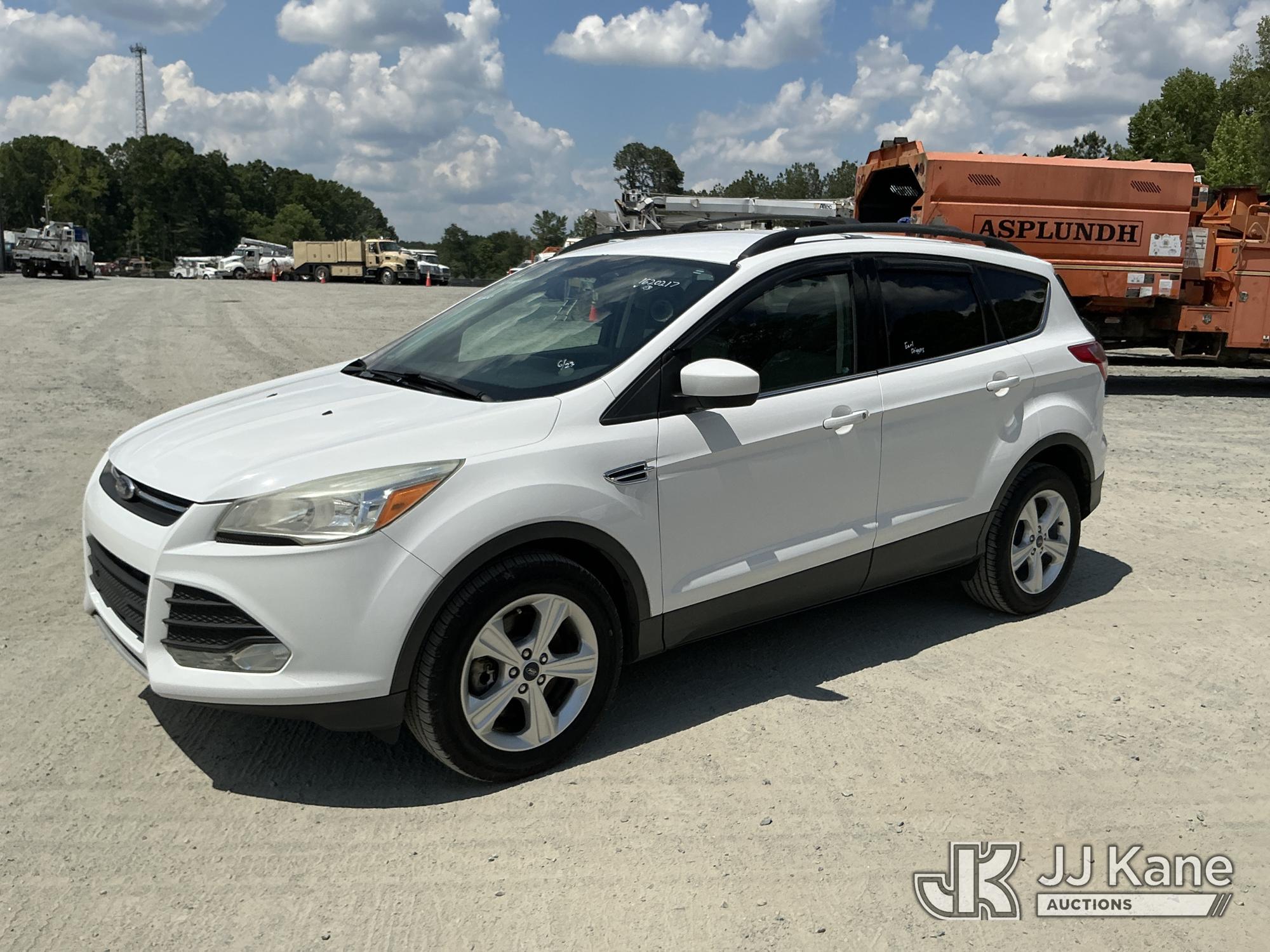 Photo of a 2016 Ford Escape