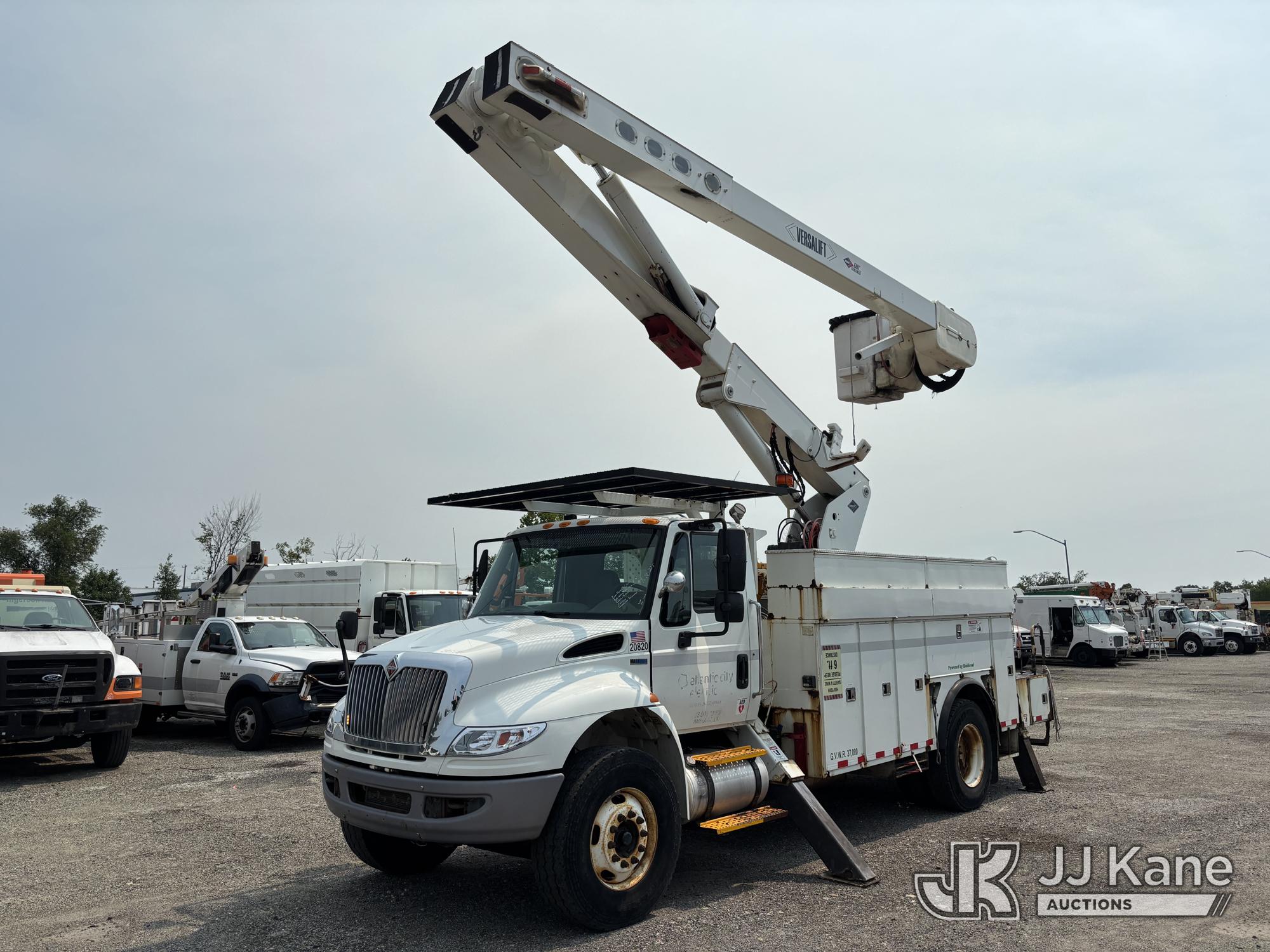 Photo of a 2015 International 4400