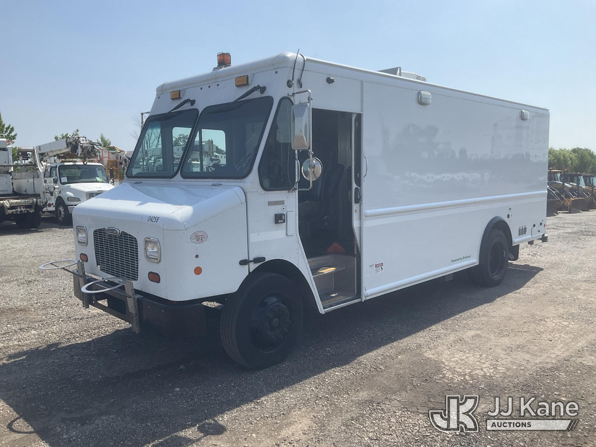 2017 Freightliner MT55
