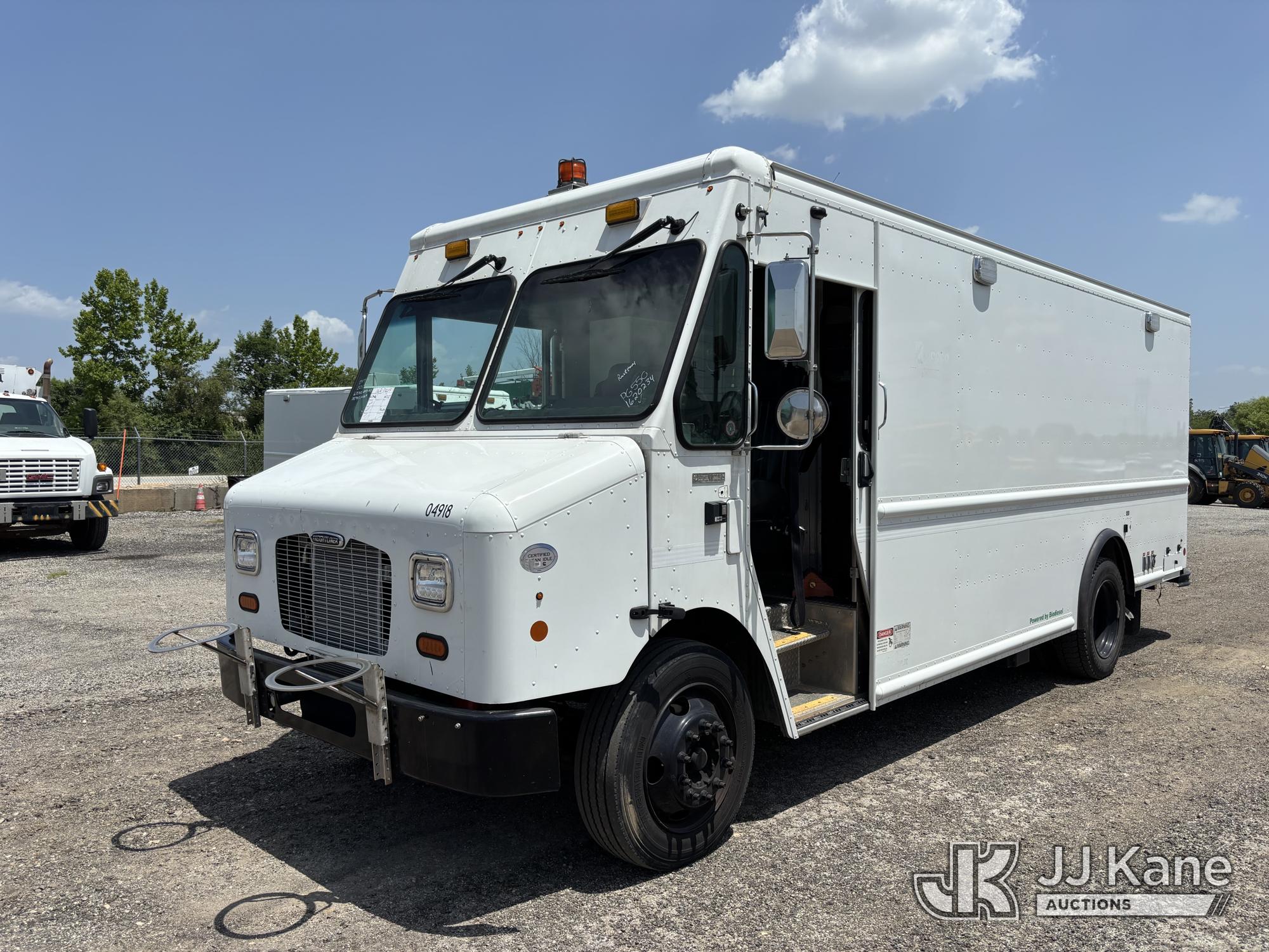 2017 Freightliner MT55