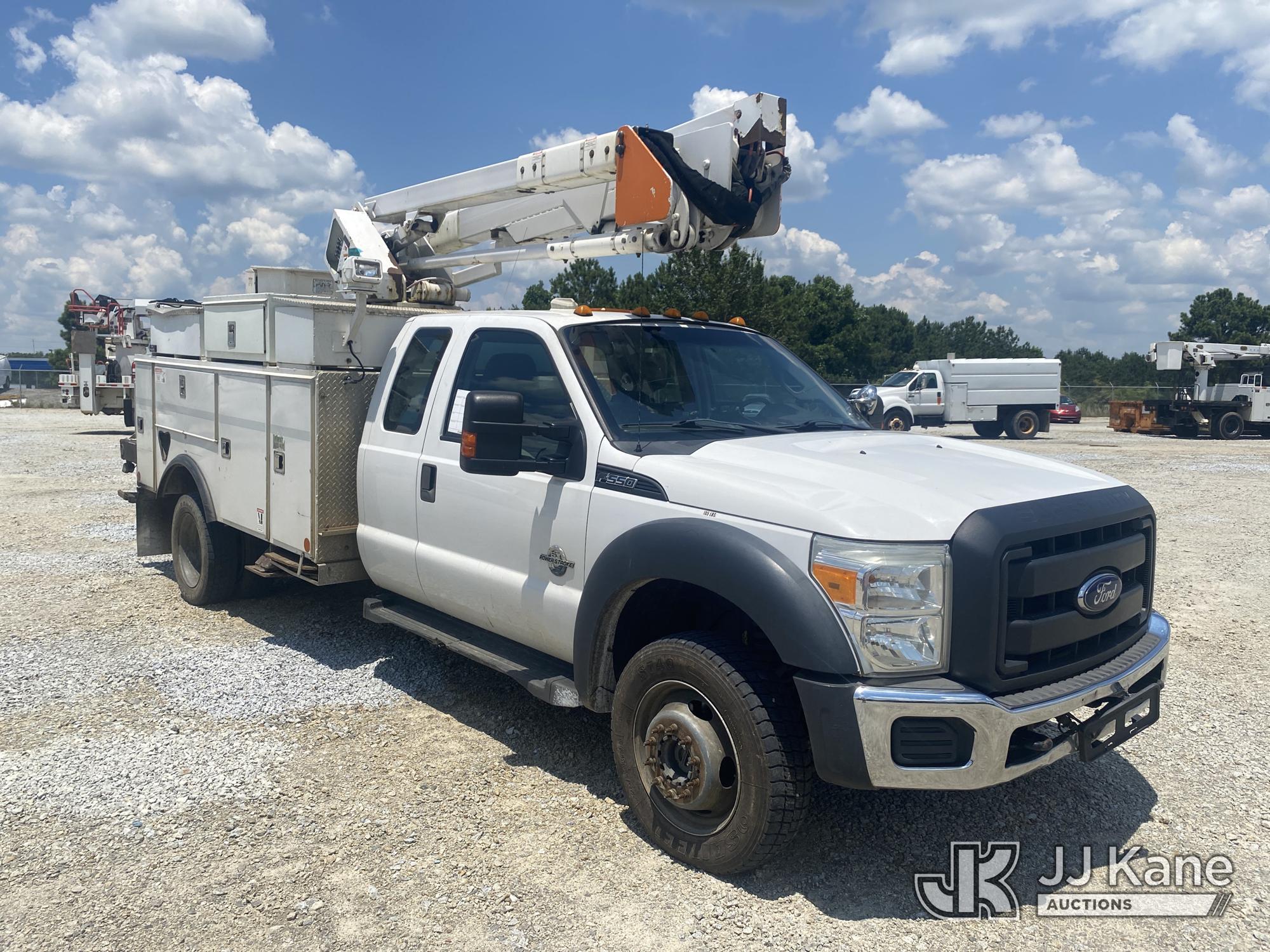 2013 Ford F-550 4X4