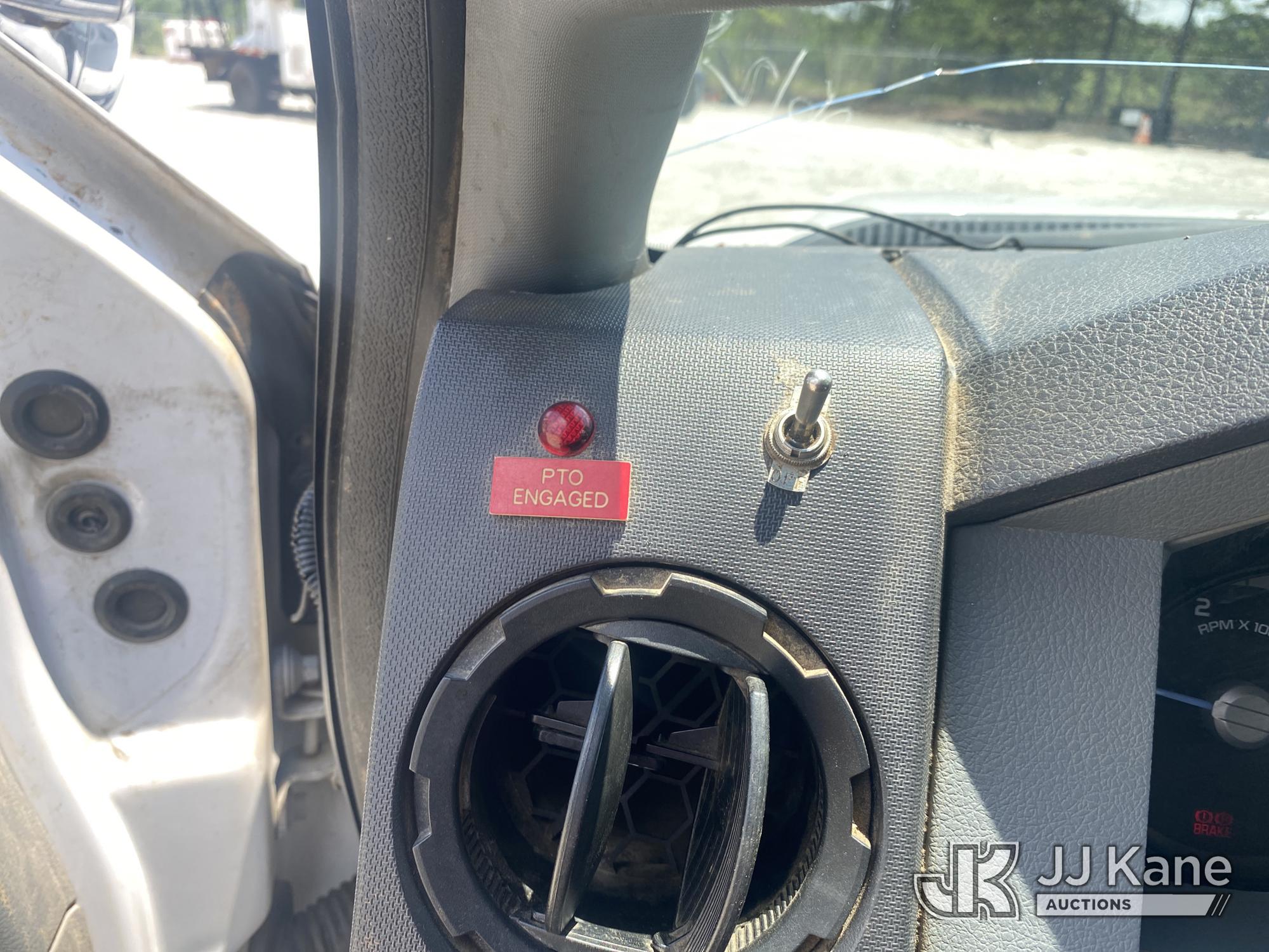 2013 Ford F-550 4X4