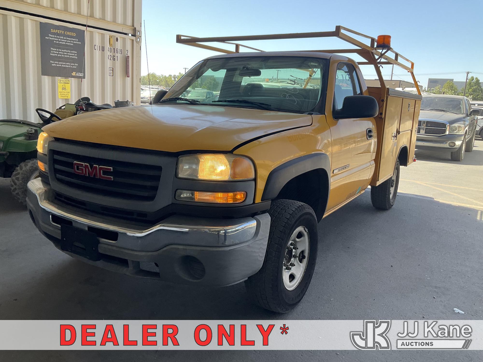 Photo of a 2004 GMC Sierra 2500HD