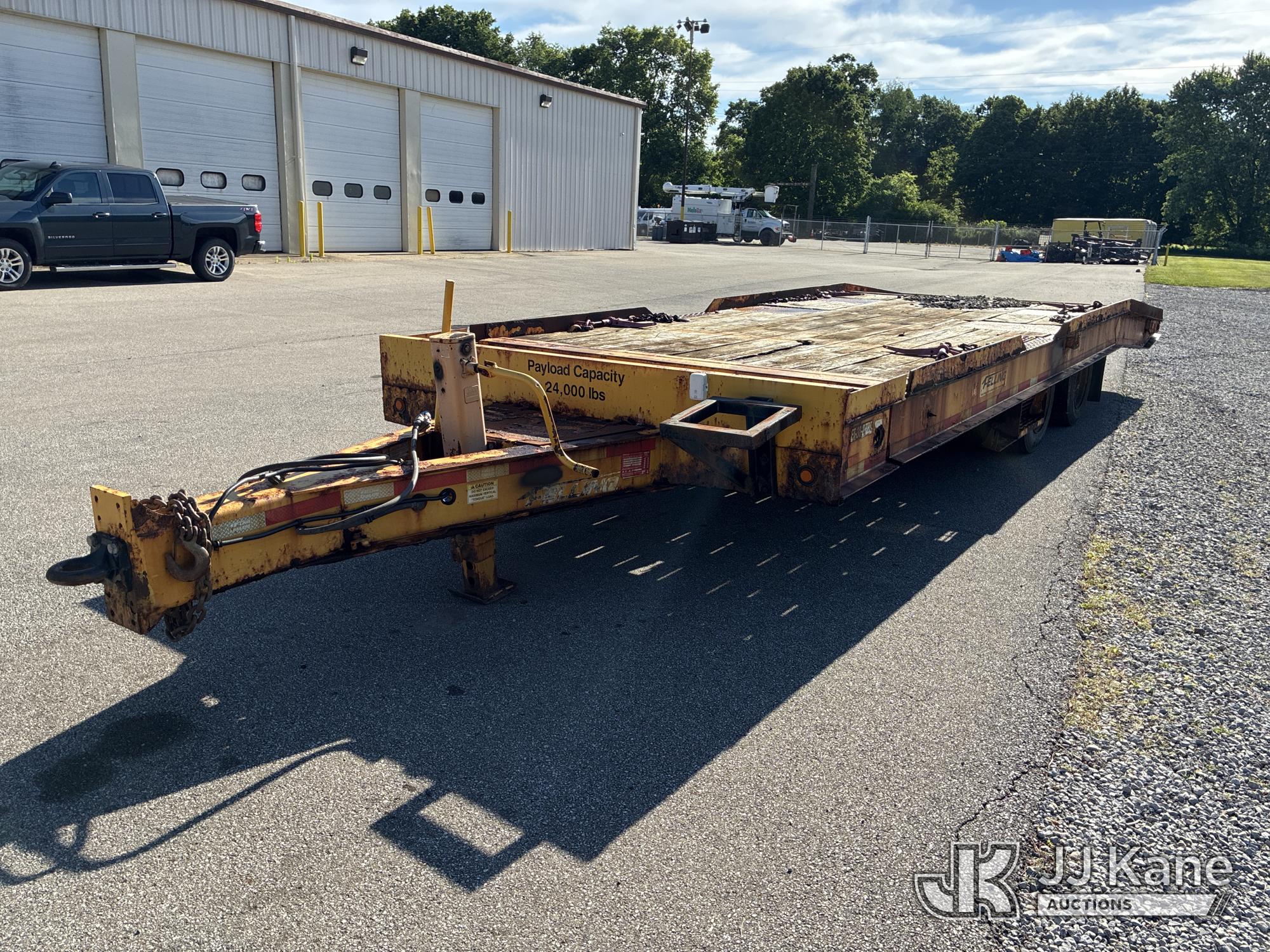 Photo of a 2012 Felling Trailers, Inc. FT-30