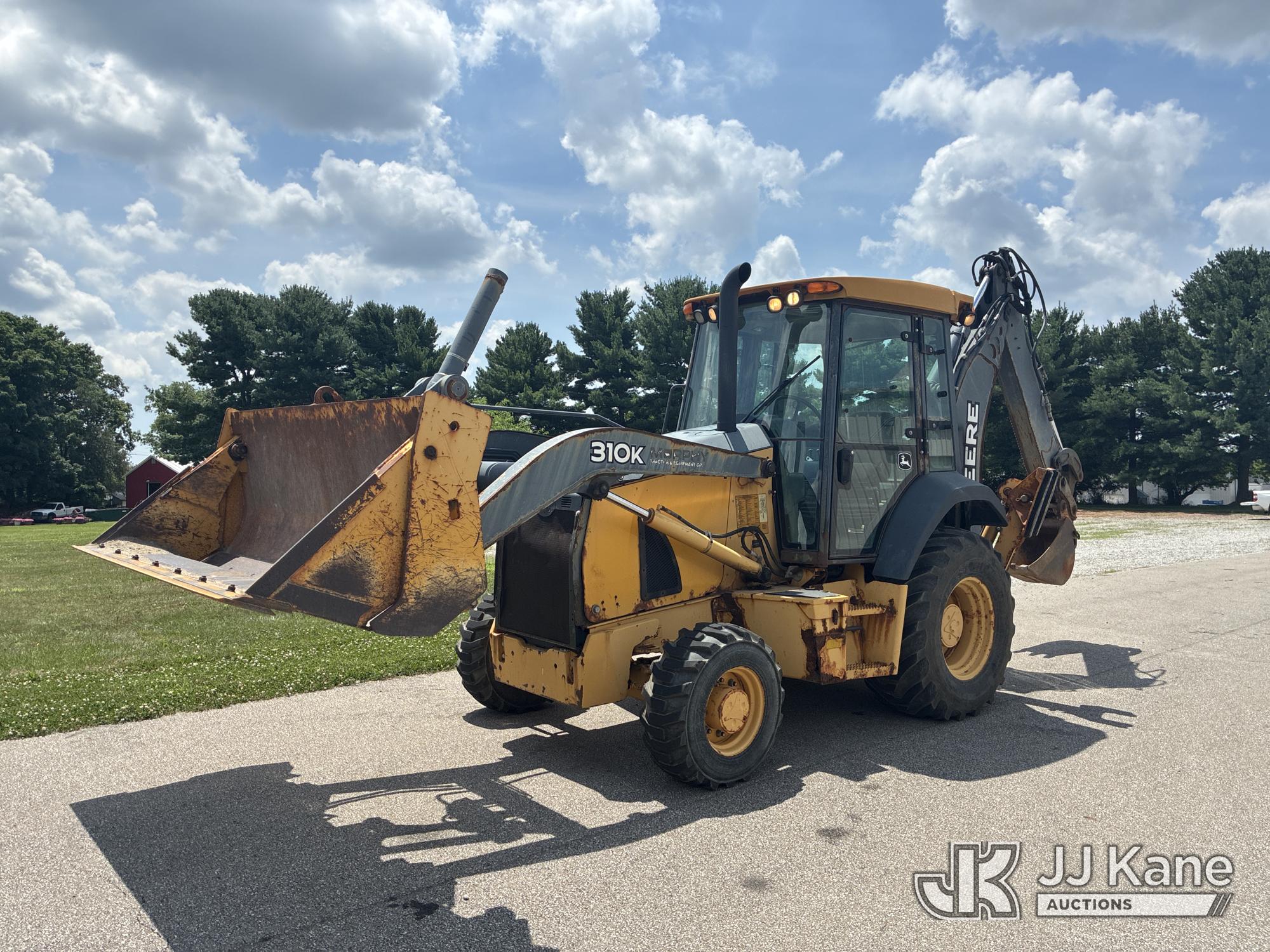 Photo of a 2012 John Deere 310K