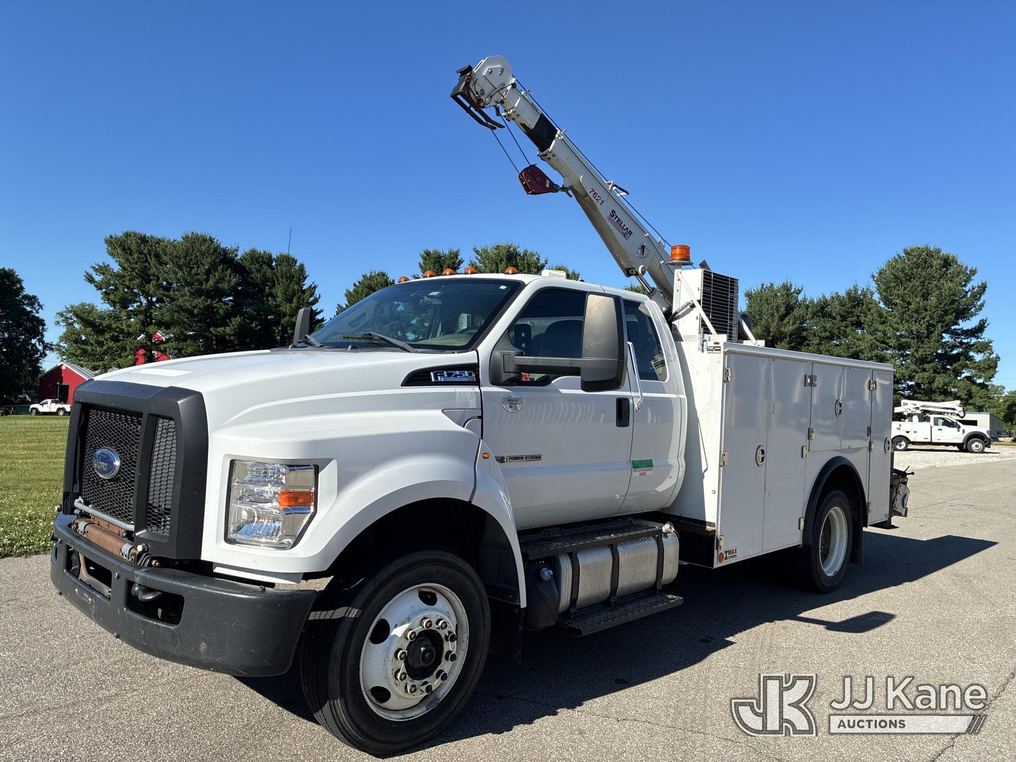 Photo of a 2018 Ford F-750