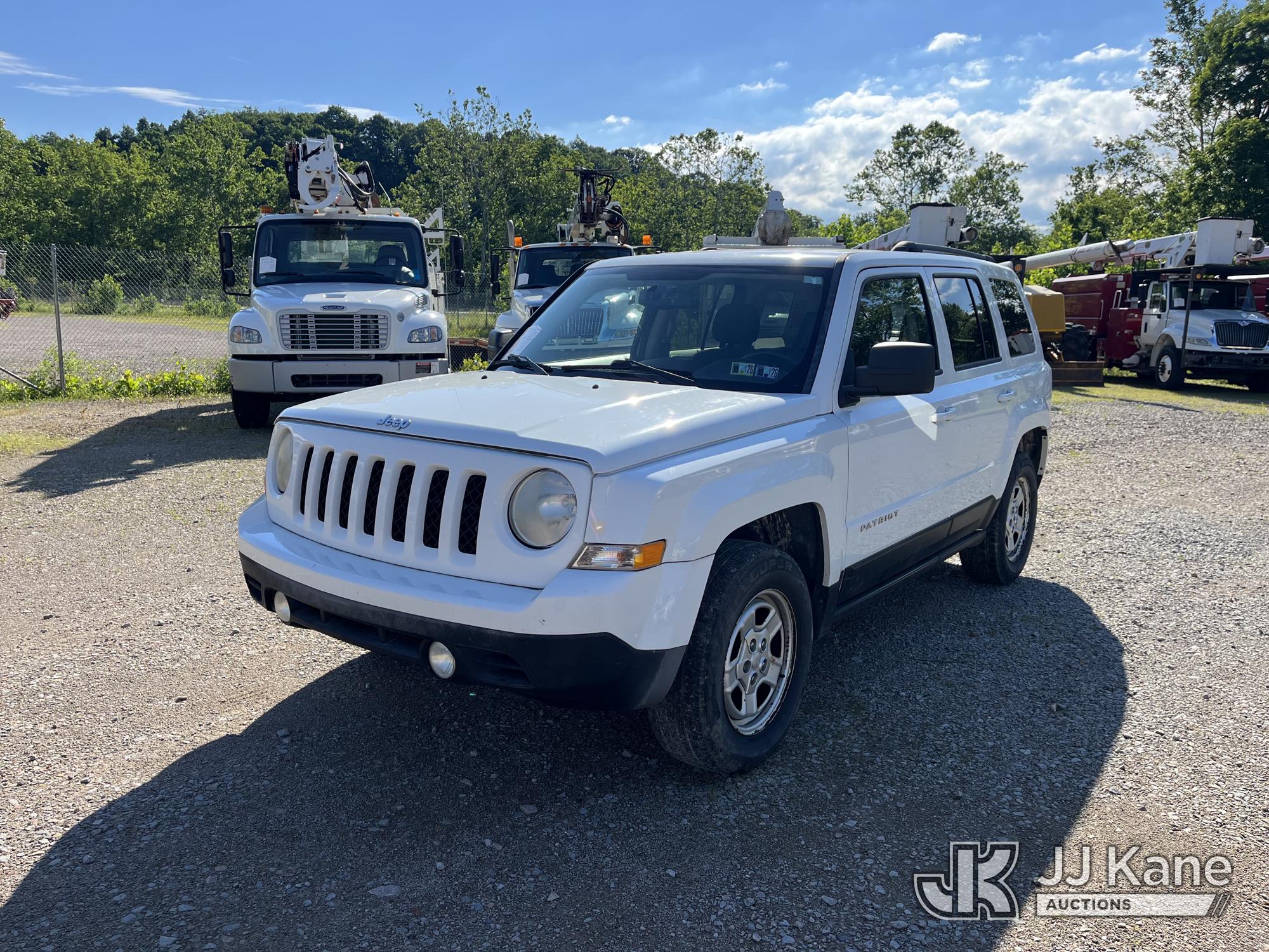 Photo of a 2015 Jeep Patriot 4x4