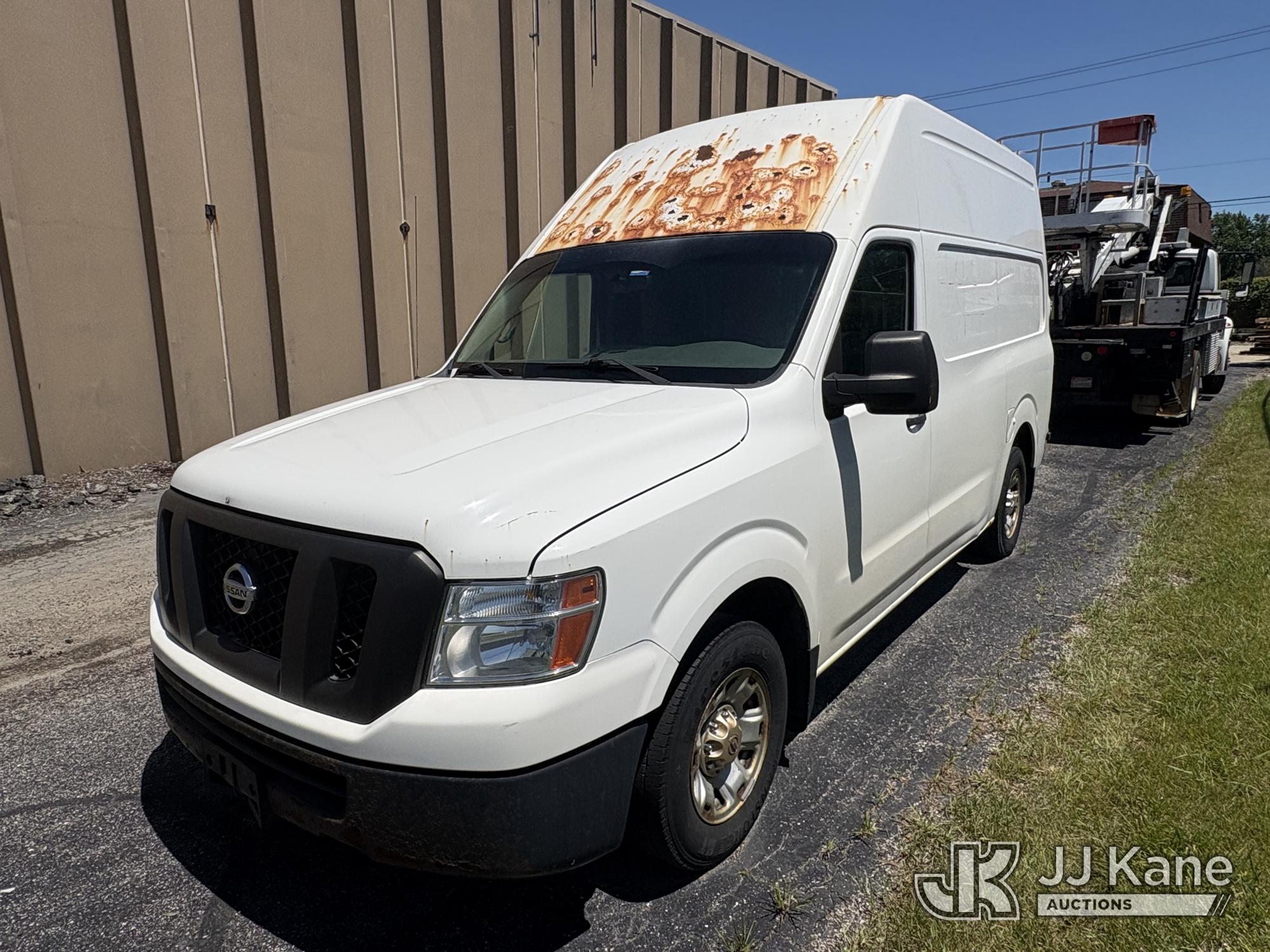 Photo of a 2012 Nissan NV Cargo