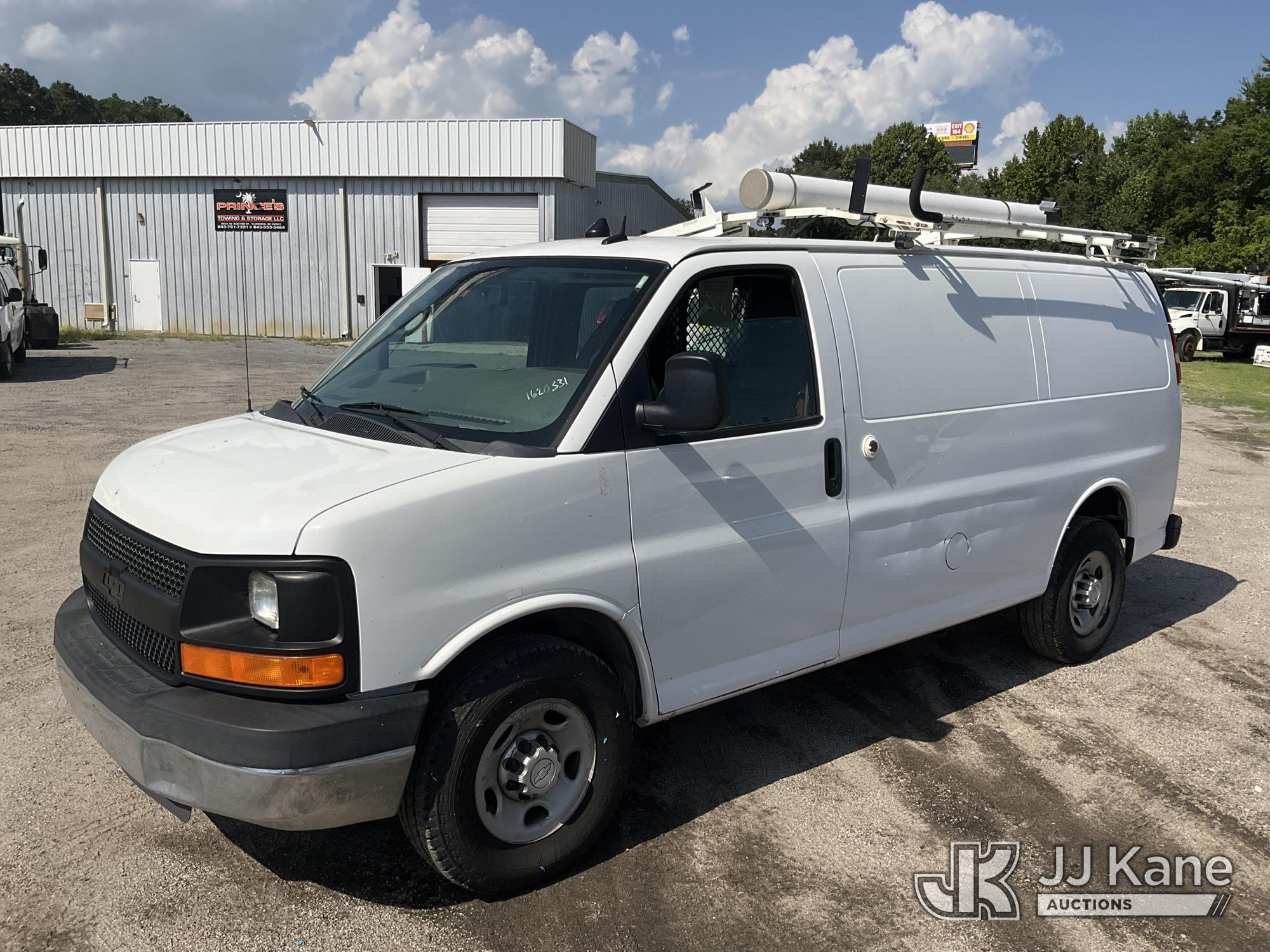 2014 Chevrolet Express G2500 Cargo Van