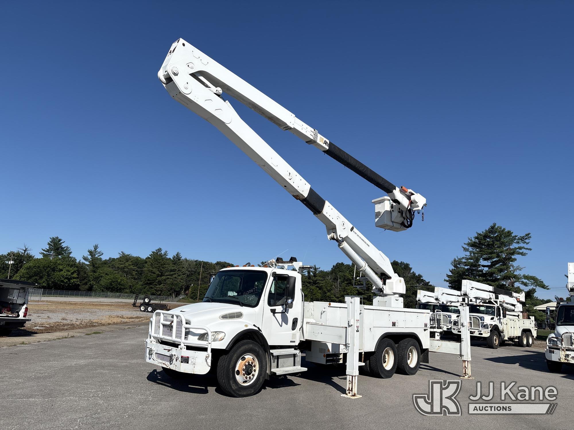 Photo of a 2005 Freightliner M2 106 4x4