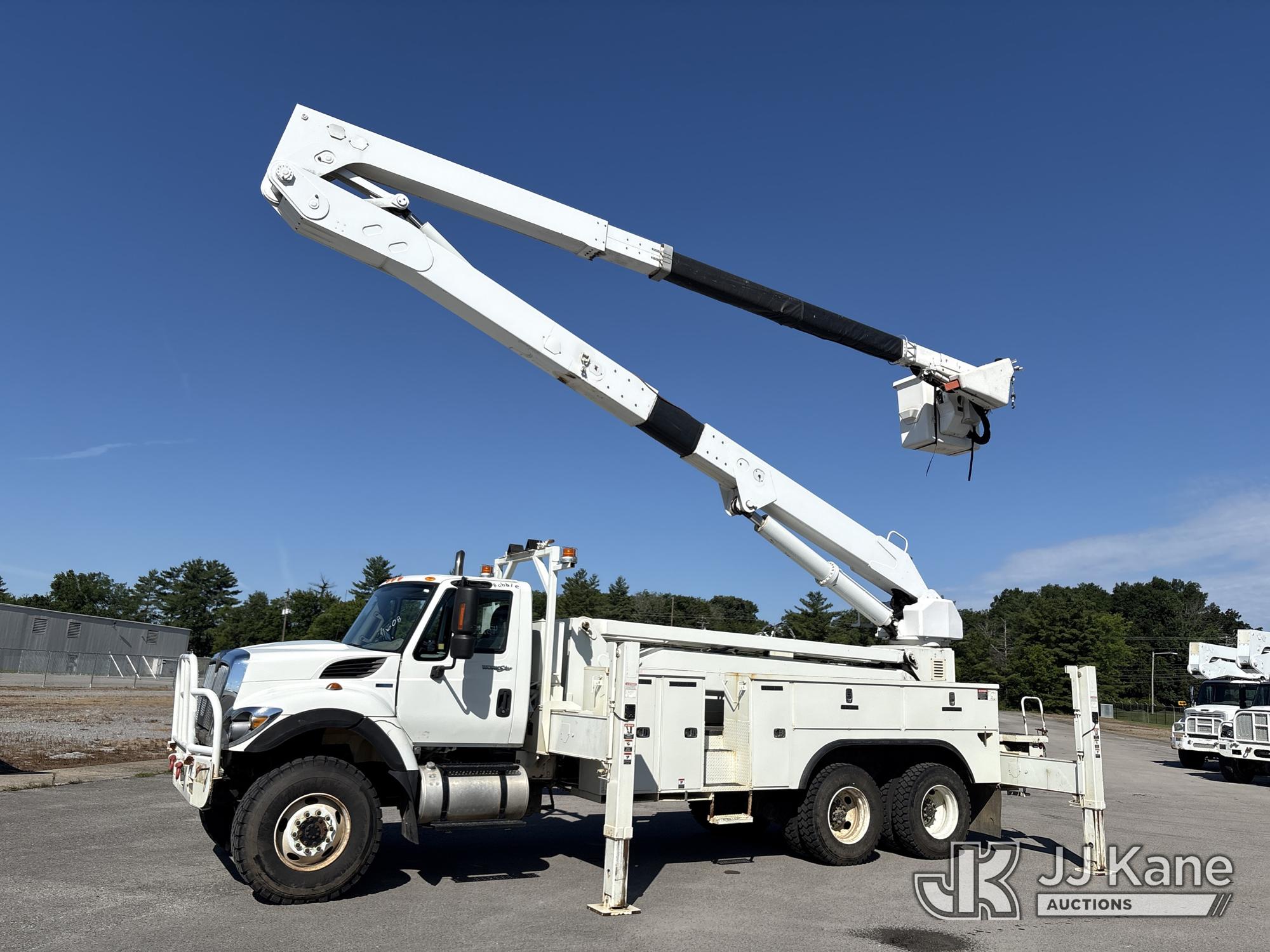 Photo of a 2011 International 7500