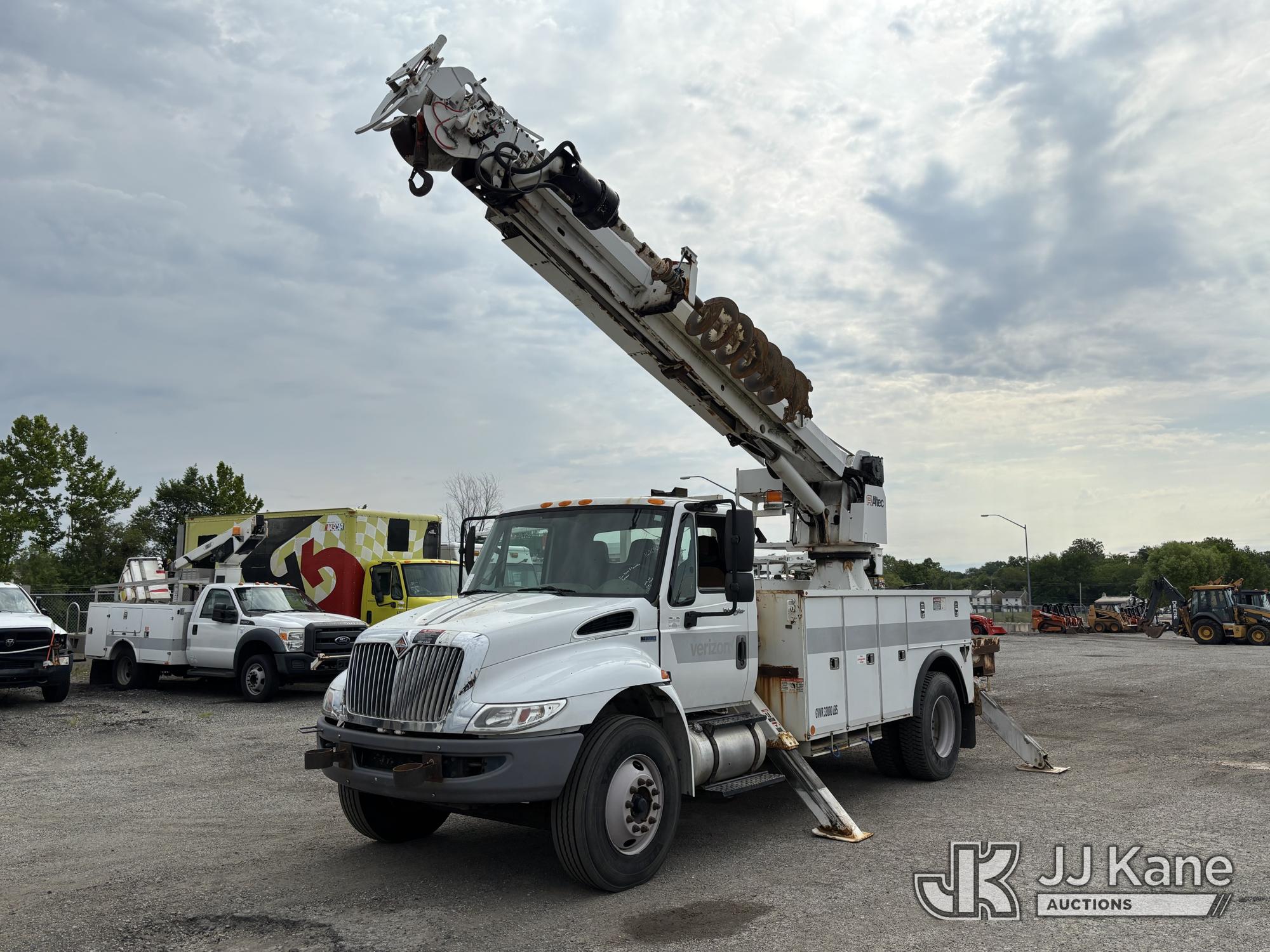 Photo of a 2013 International 4300