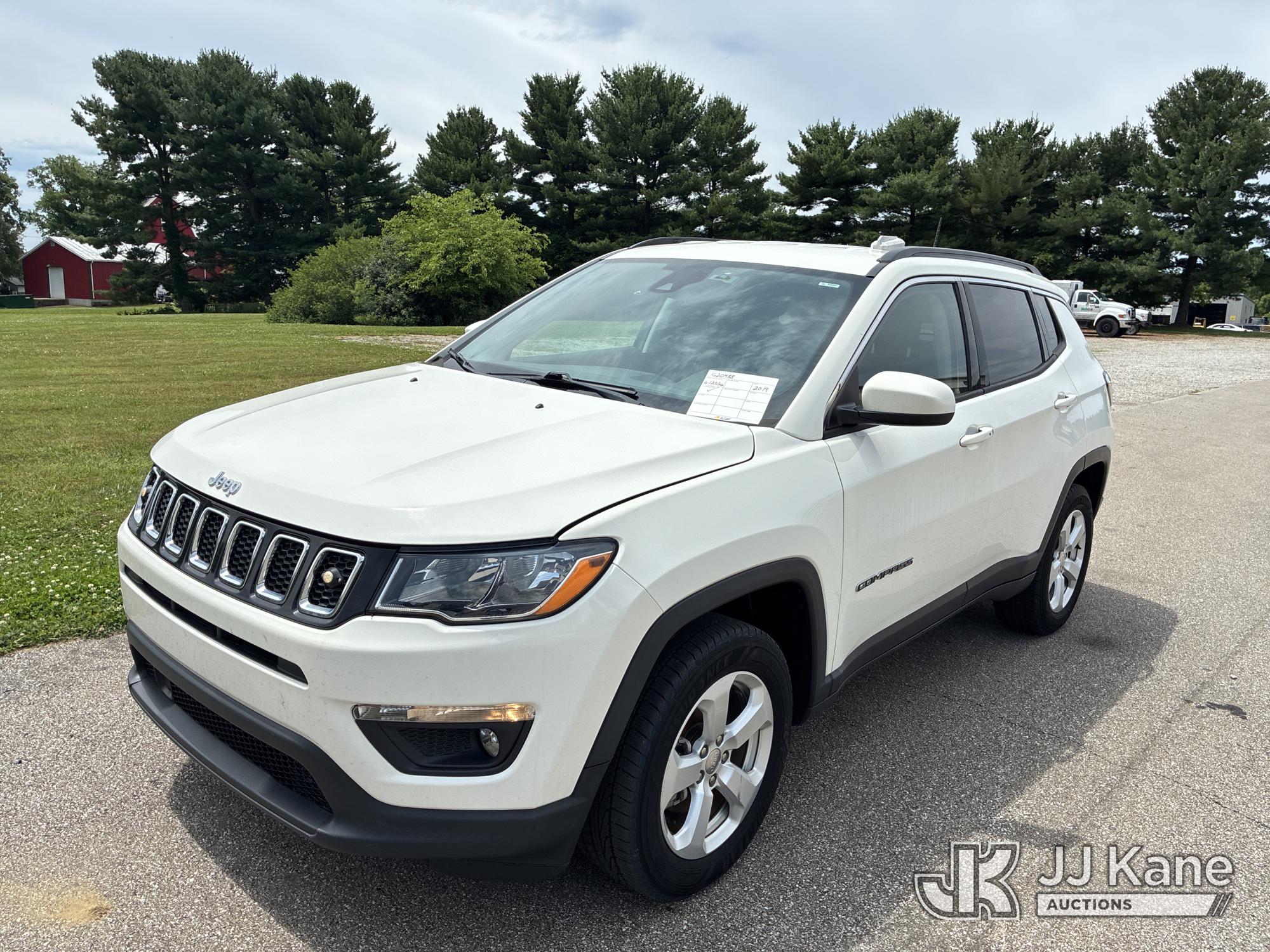 Photo of a 2019 Jeep Compass