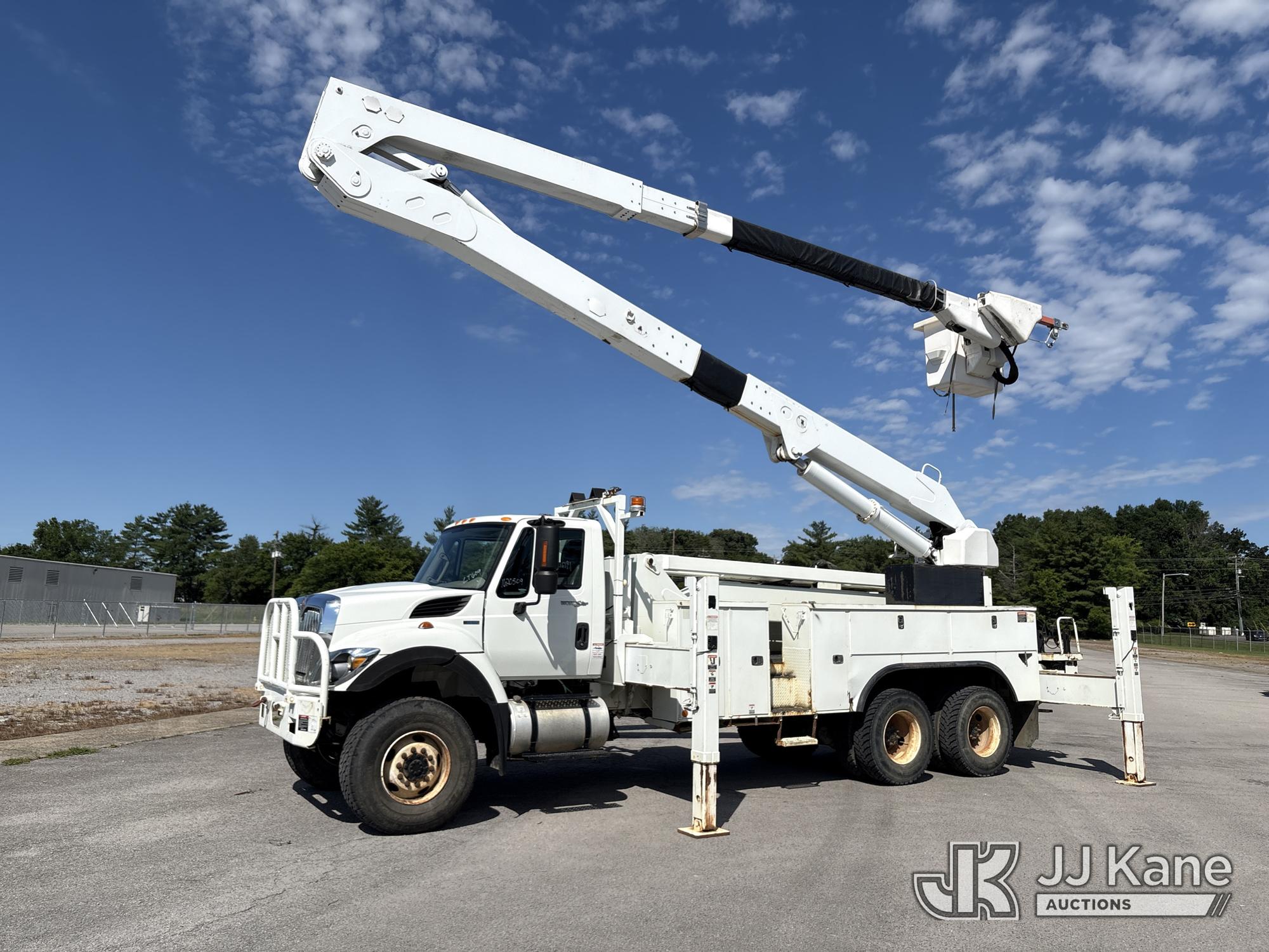 Photo of a 2011 International 7500