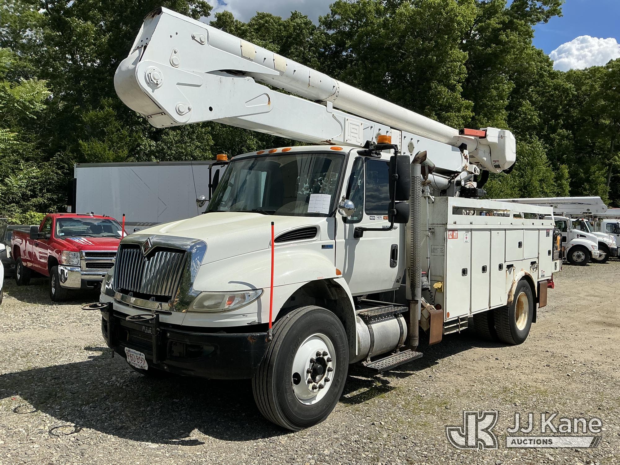 Photo of a 2012 International 4300