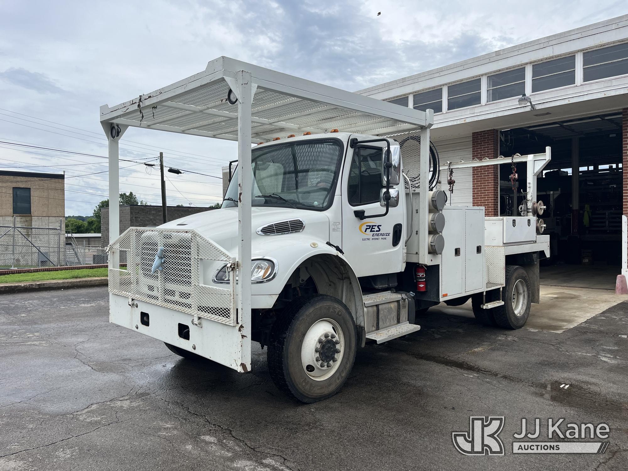Photo of a 2015 Freightliner M2 106