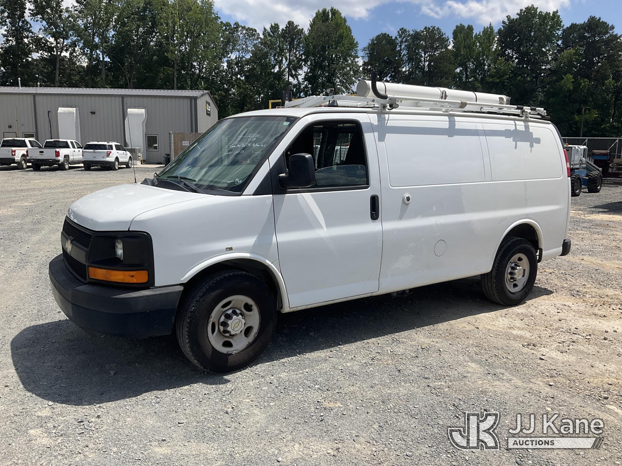 Photo of a 2013 Chevrolet Express G2500