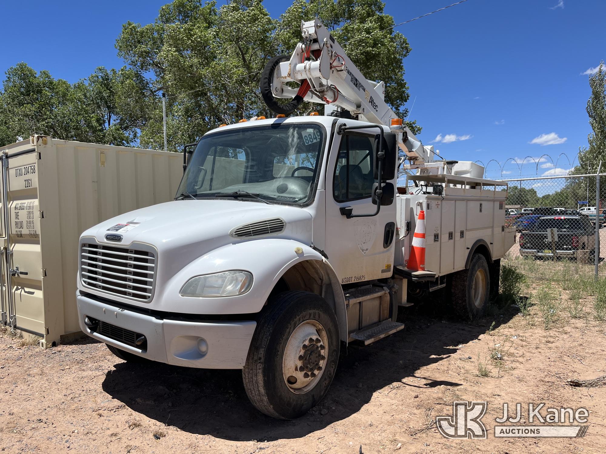 Photo of a 2012 Freightliner M2 106