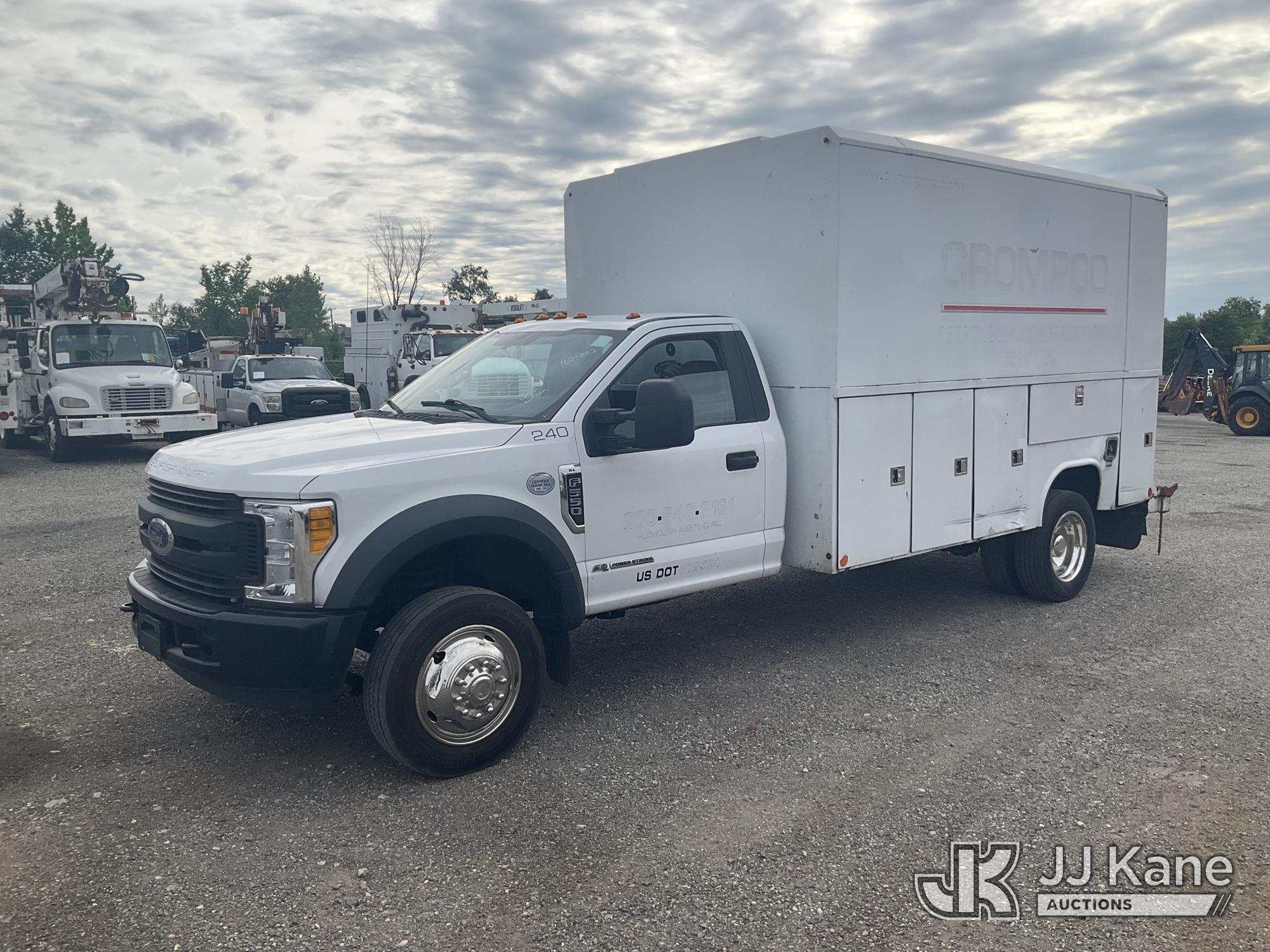 Photo of a 2017 Ford F550