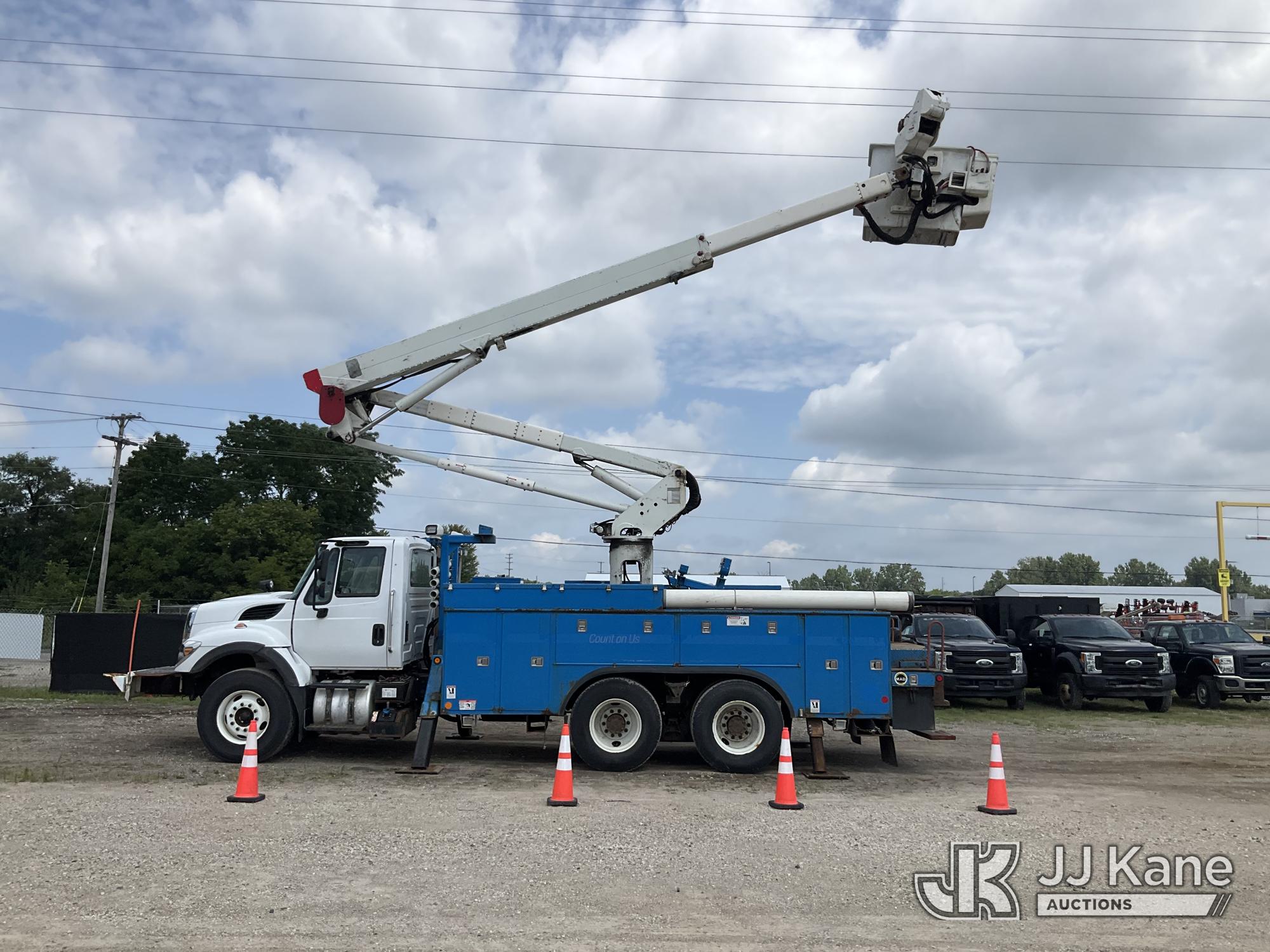 2017 International WORKSTAR 7400