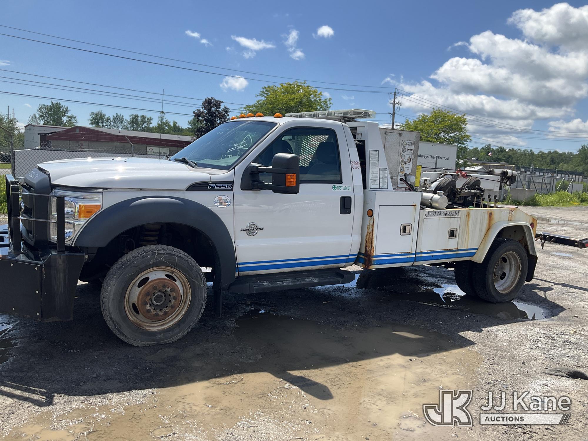 Photo of a 2012 Ford F550 4x4