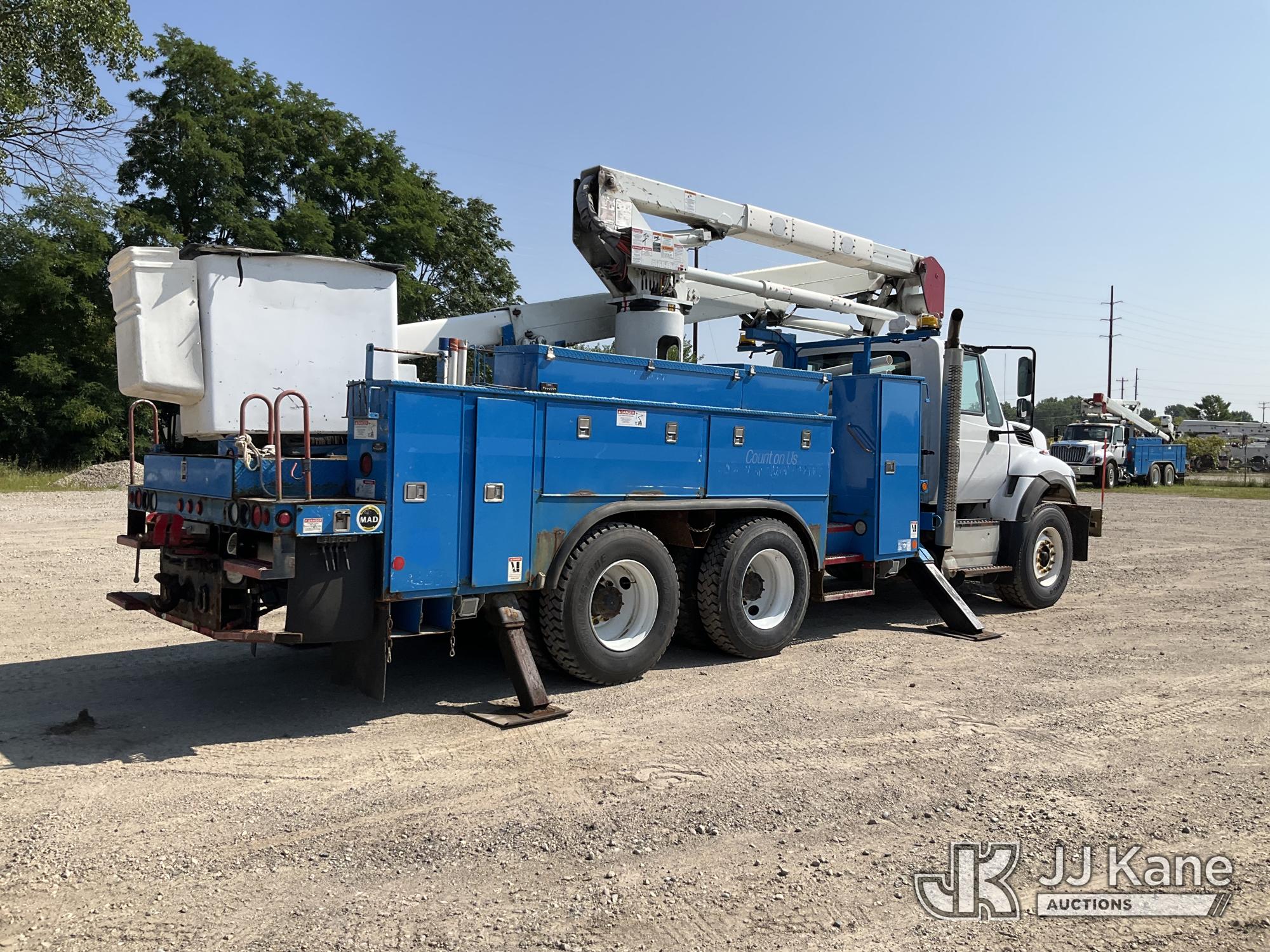 2017 International WORKSTAR 7400