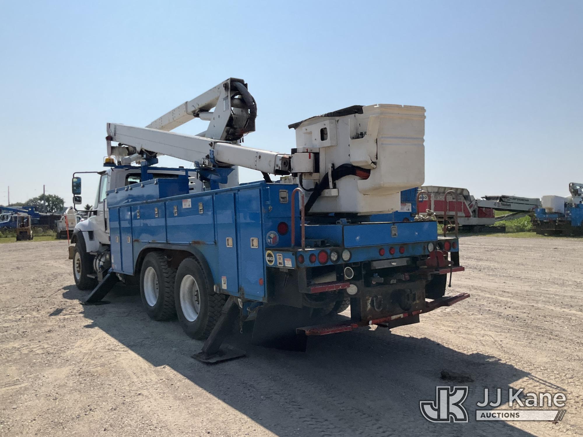 2017 International WORKSTAR 7400