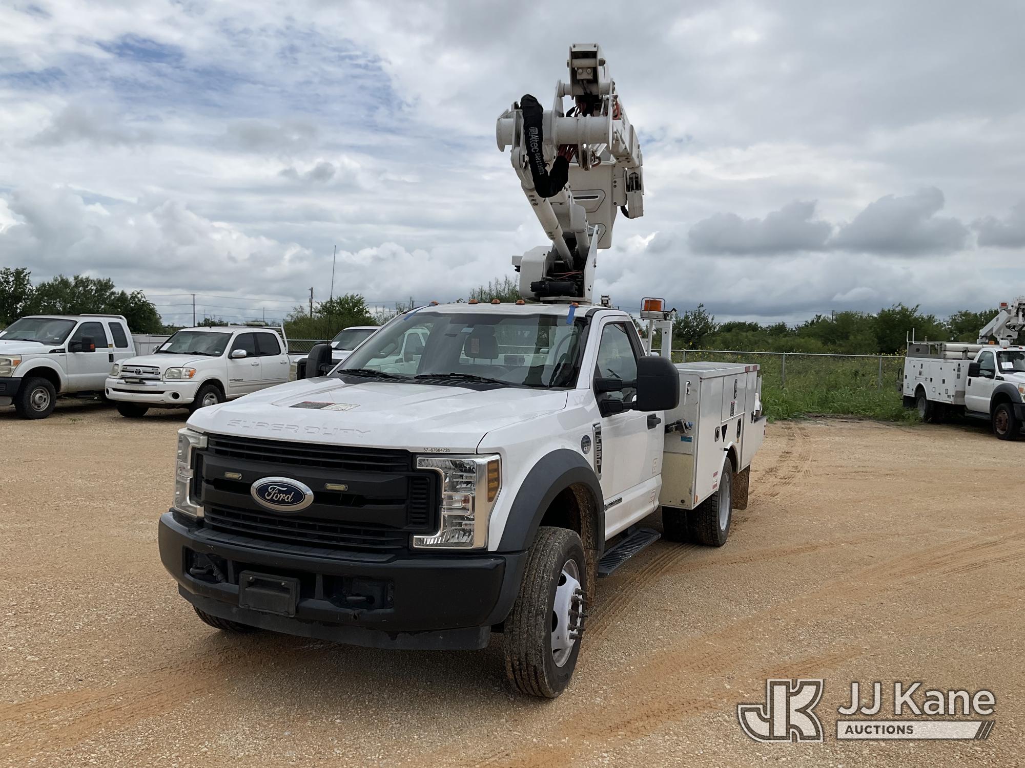 Photo of a 2019 Ford F-550