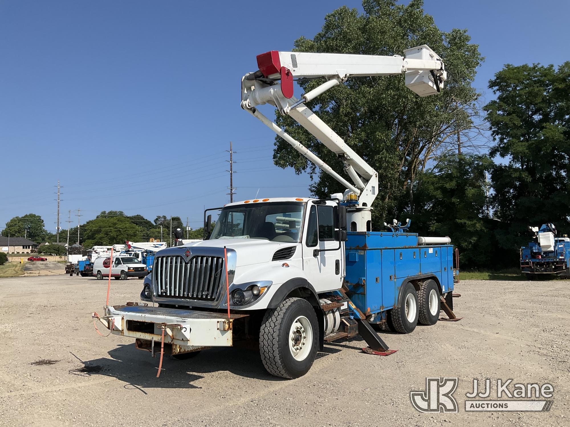 2017 International WORKSTAR 7400