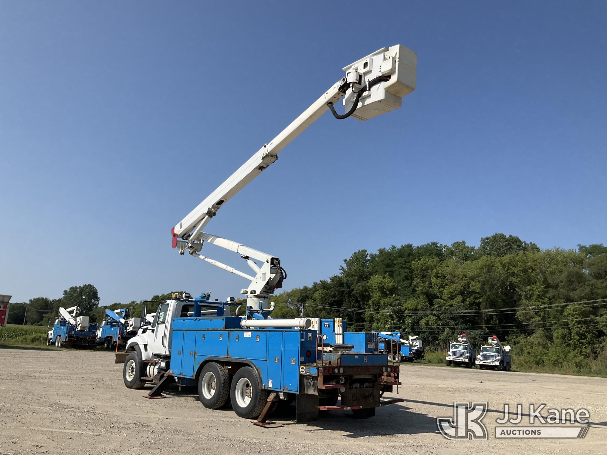 2017 International WORKSTAR 7400