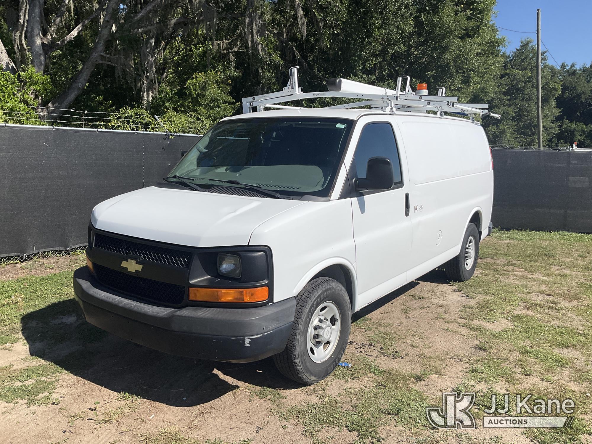Photo of a 2015 Chevrolet Express G2500