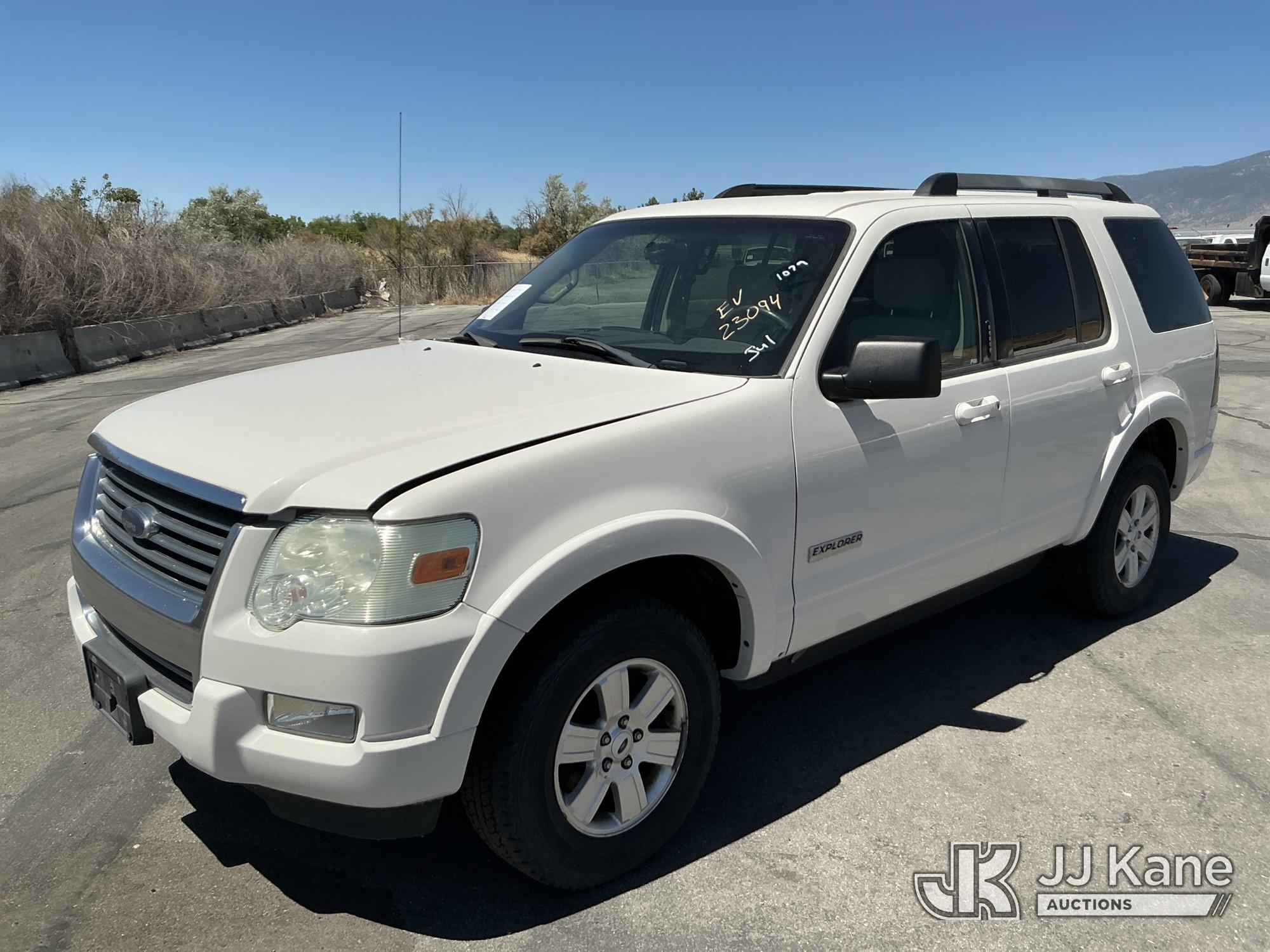 Photo of a 2008 Ford Explorer 4x4