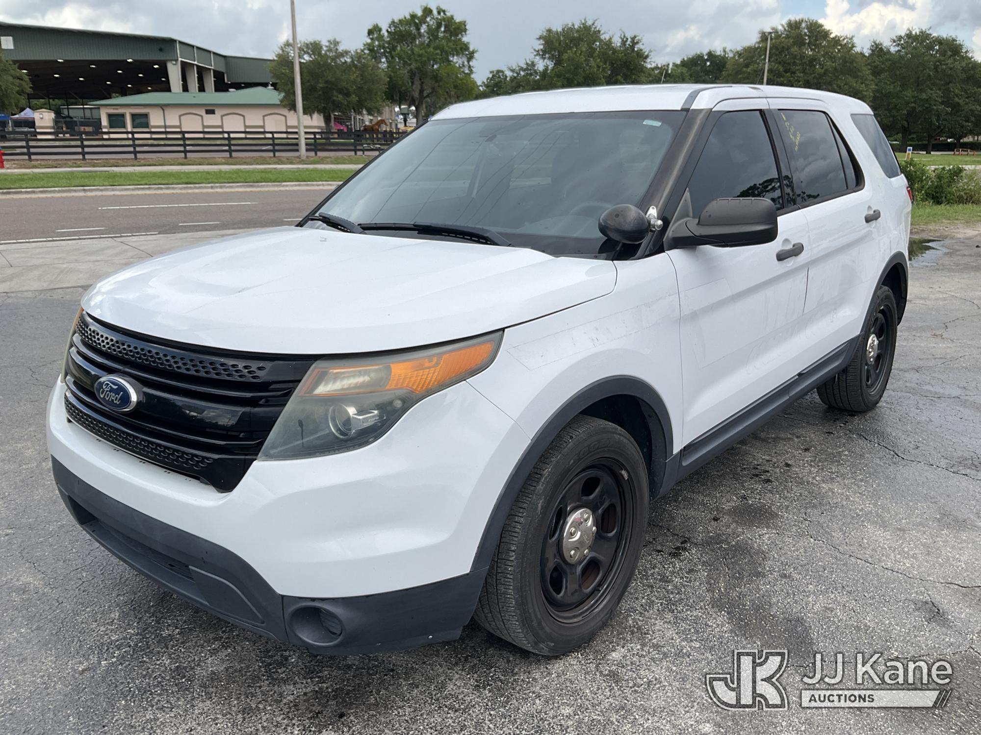 Photo of a 2013 Ford Explorer AWD Police Interceptor