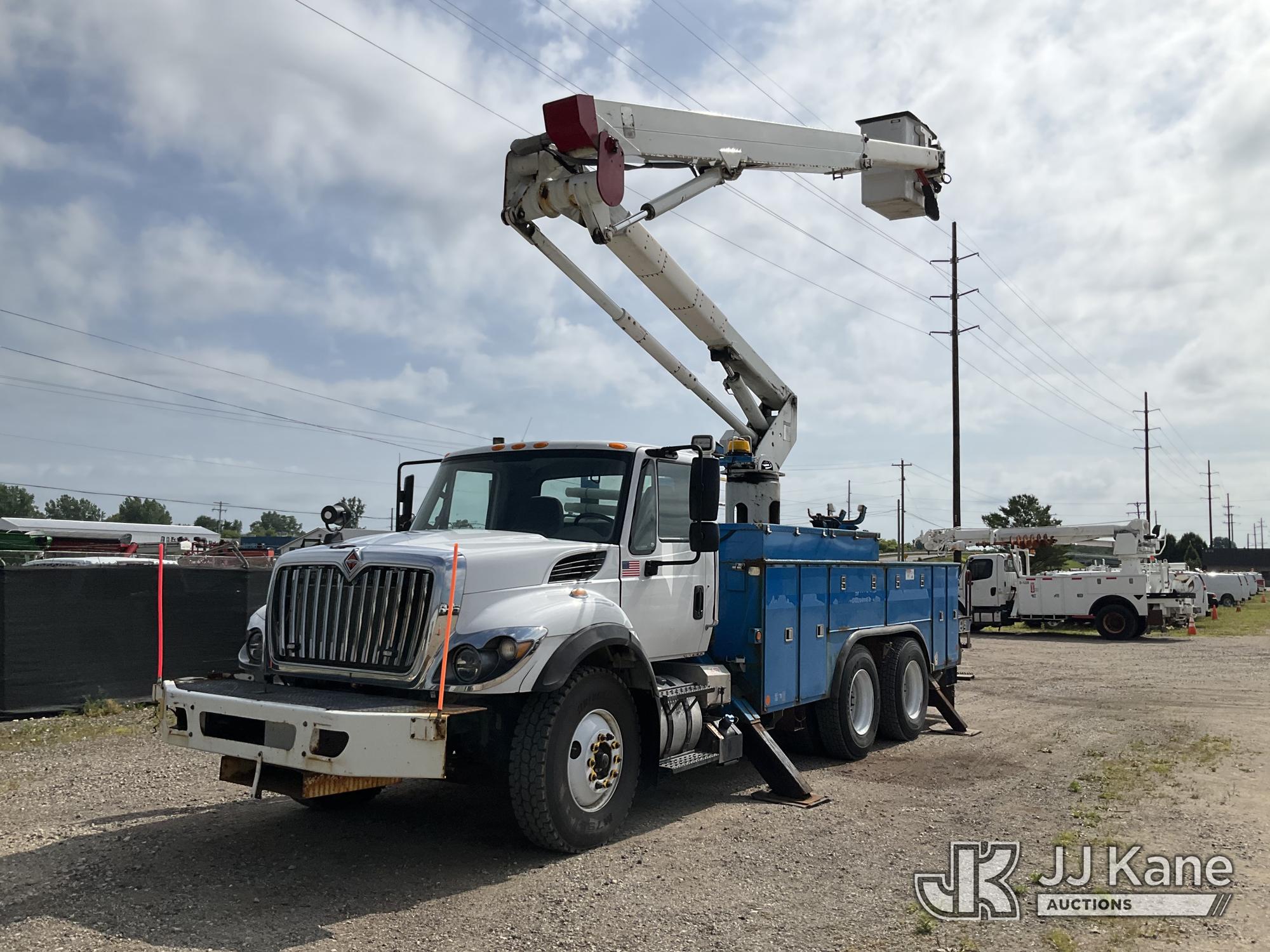Photo of a 2017 International WorkStar 7400