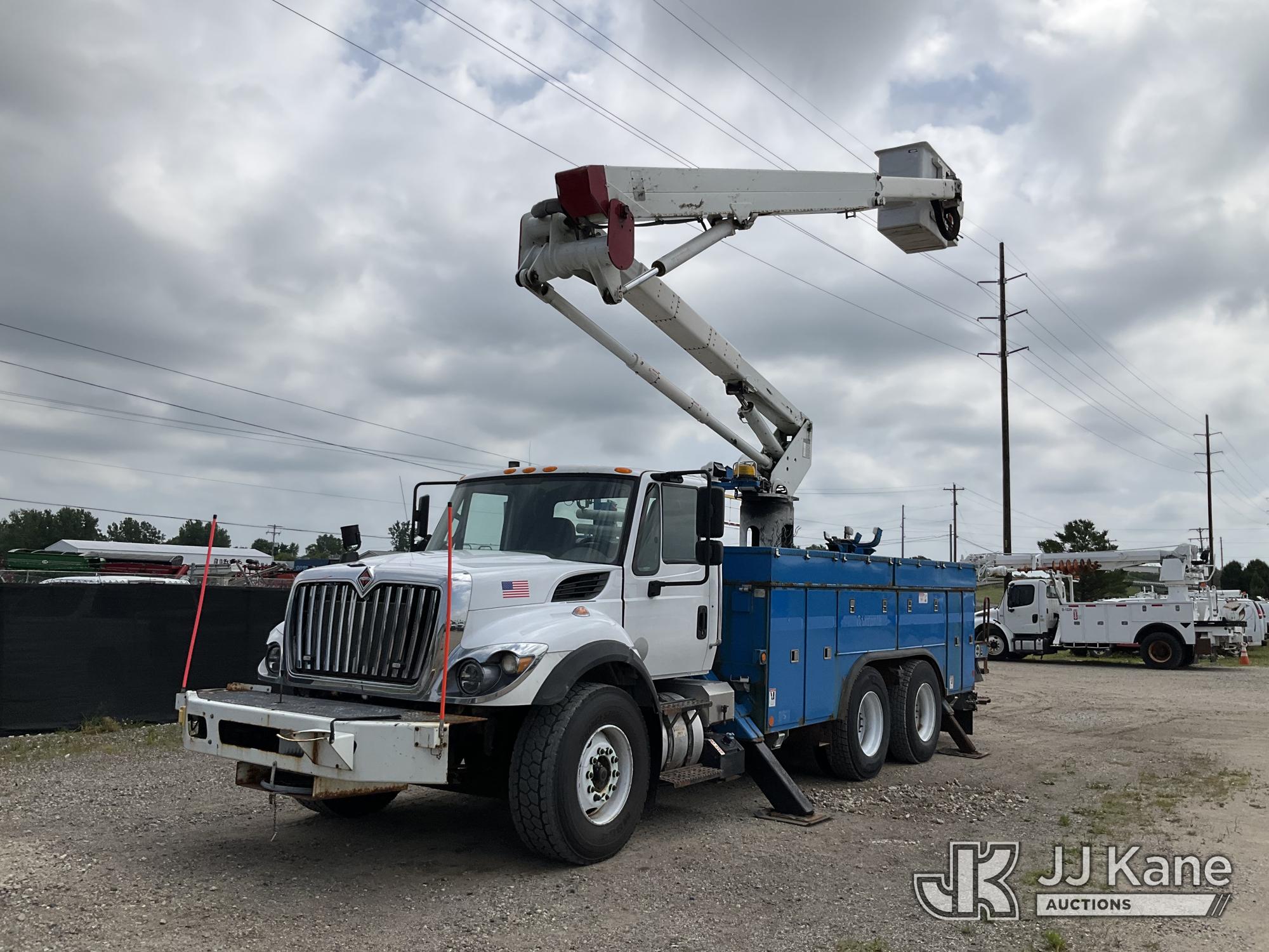 Photo of a 2017 International WorkStar 7400