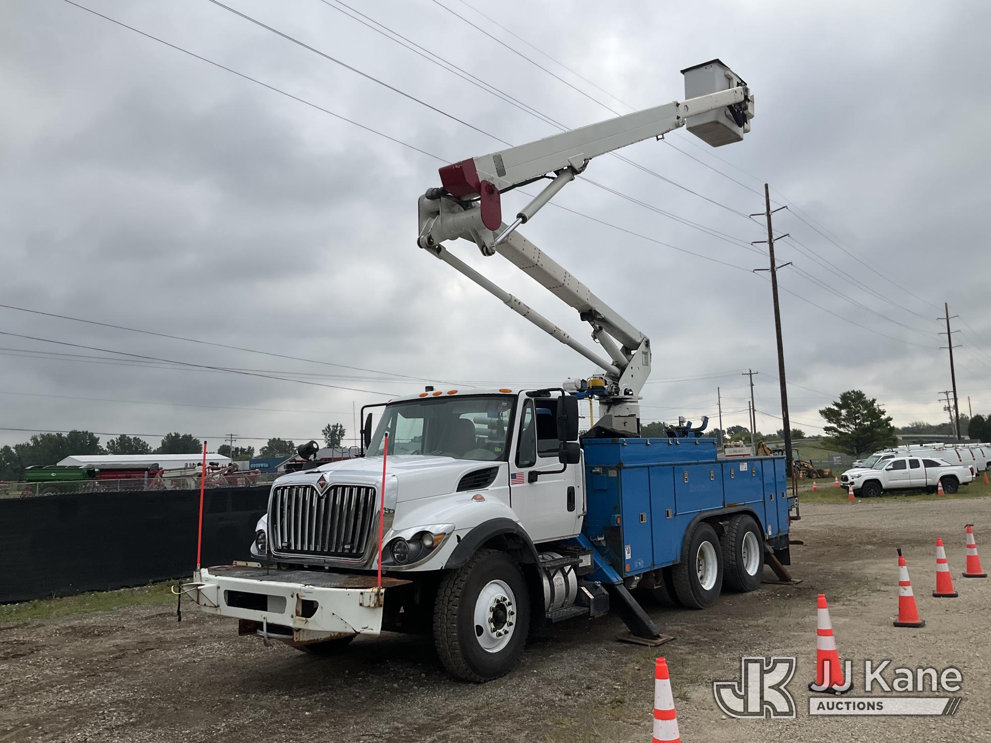 2017 International WORKSTAR 7400