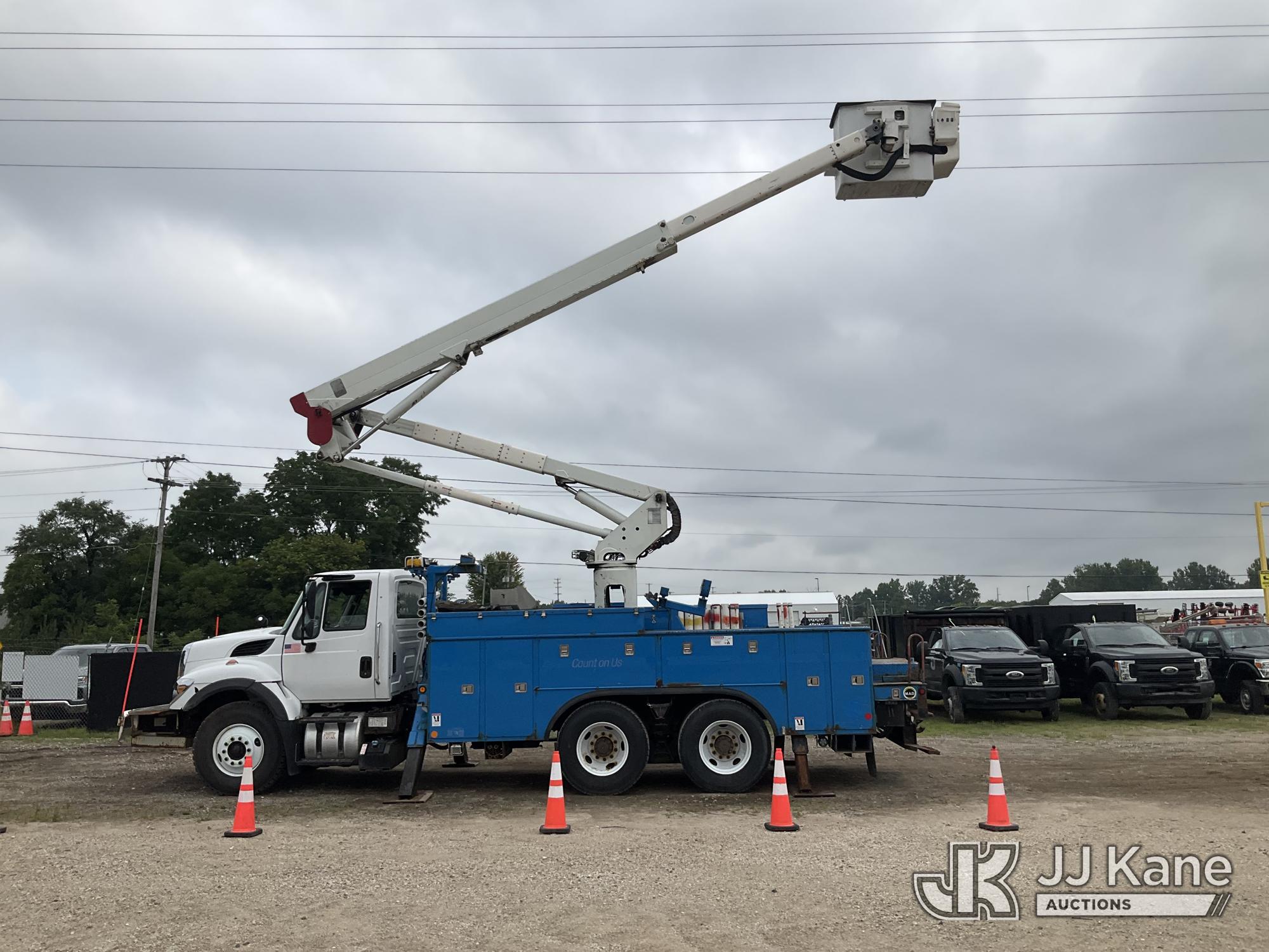 2017 International WORKSTAR 7400