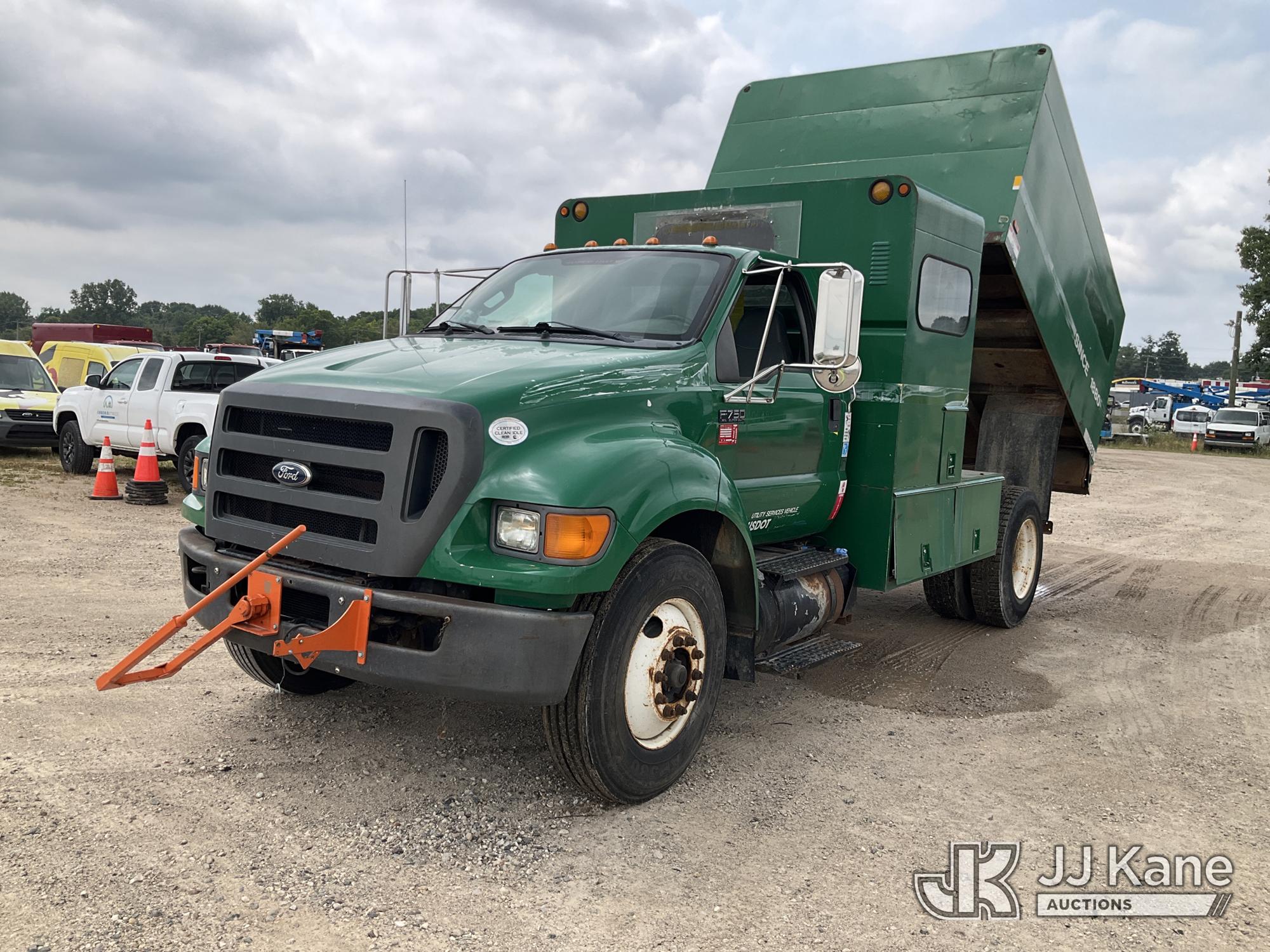 Photo of a 2011 Ford F-750